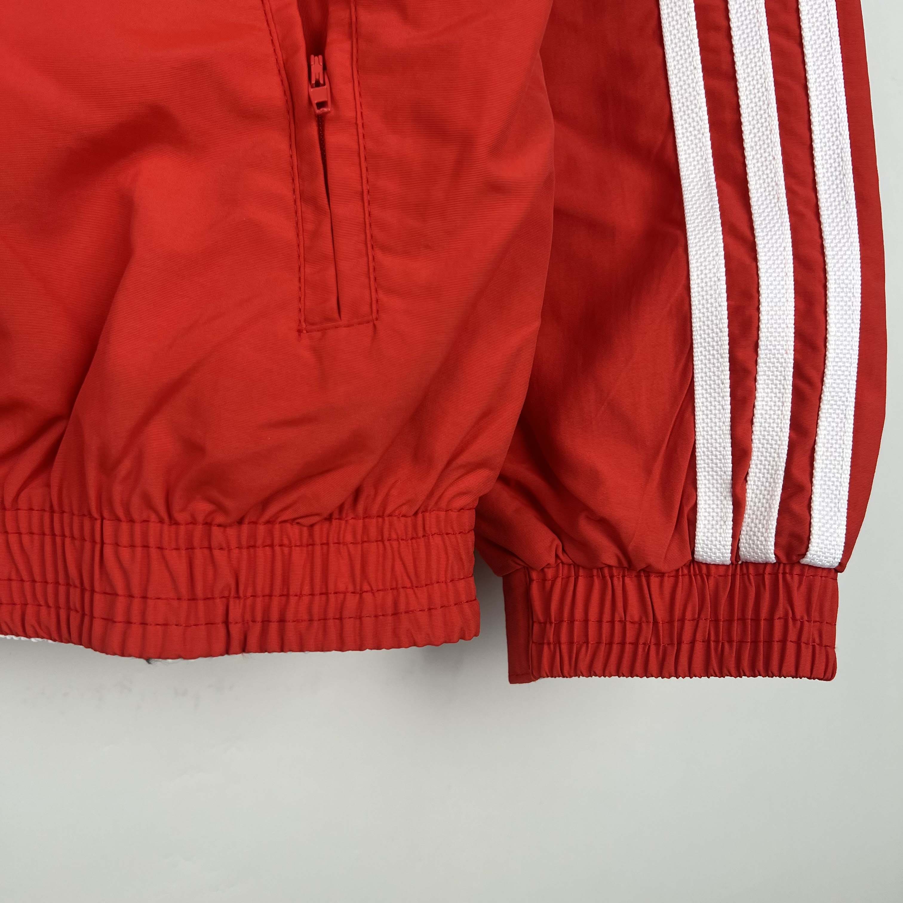 2023-2024 Bayern Munich Reversible Windbreaker (Red-white)Soccer Jersey 1:1 Thai Quality