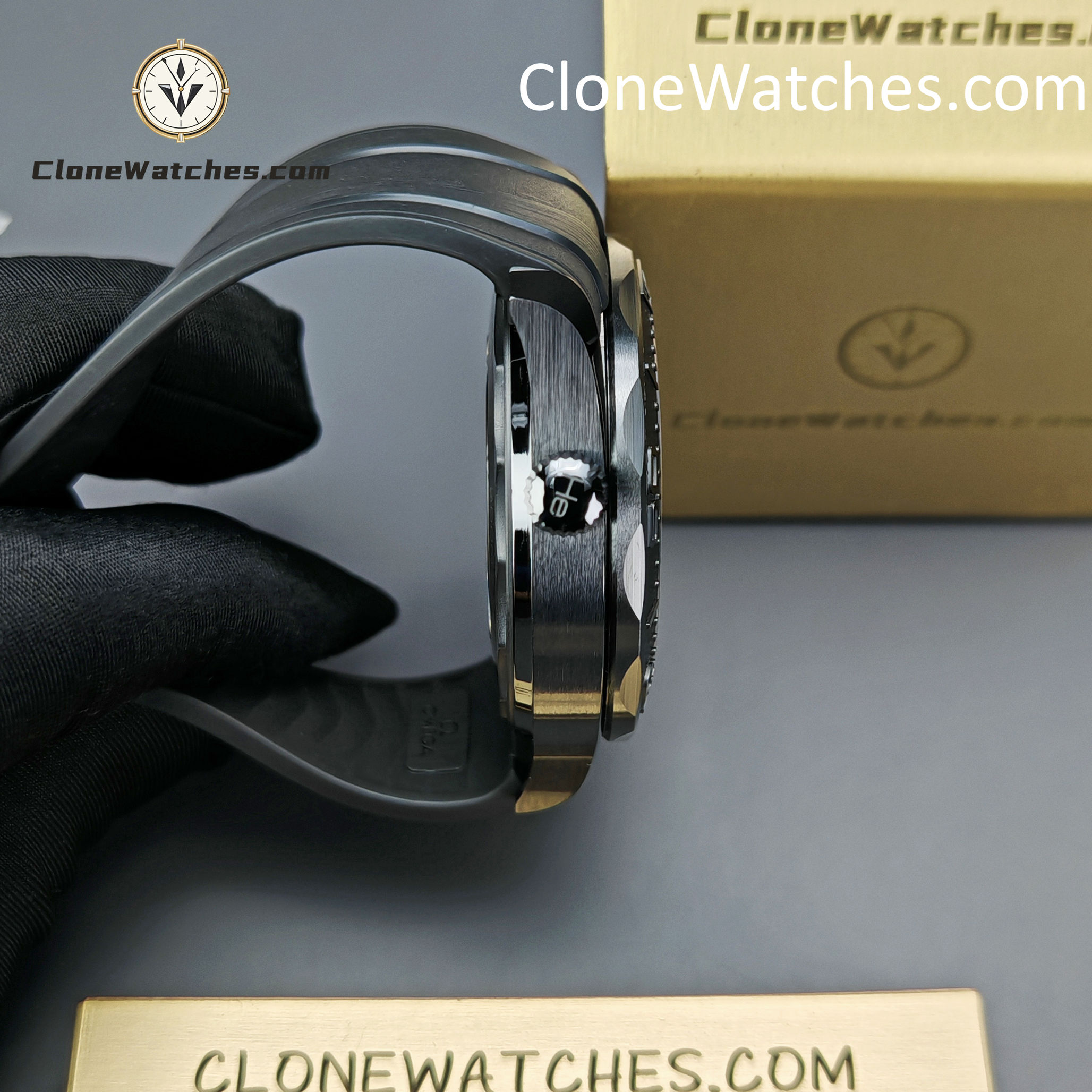 OMEGA Super Clone Watches 1:1 Seamaster Diver 300M 210.92.44.20.01.003 43.5MM
