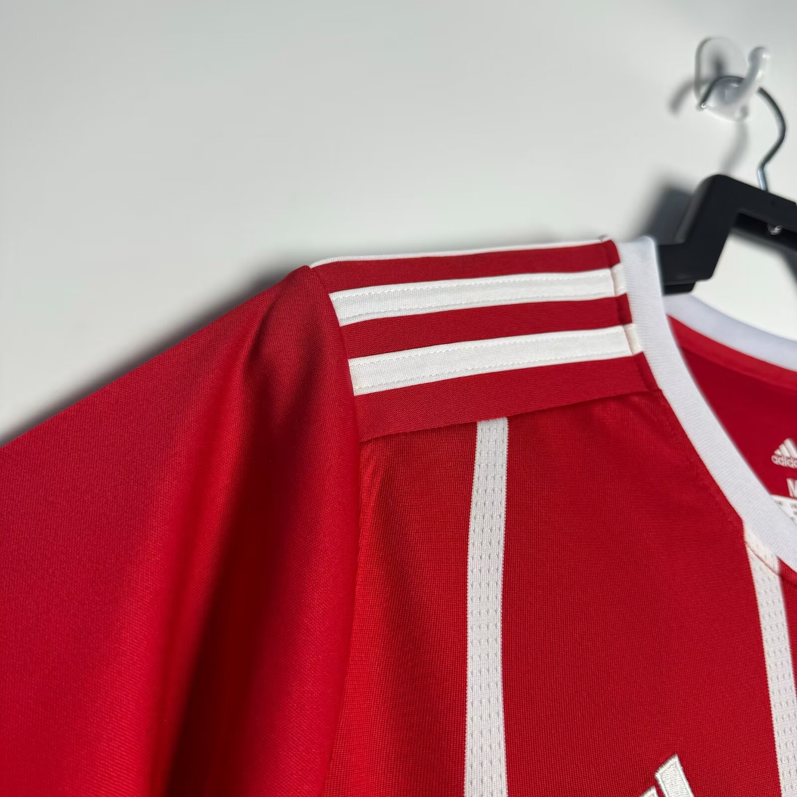 2017/18 Bayern Munich Home Retro Jersey 1:1 Thai Quality - Fans Edition