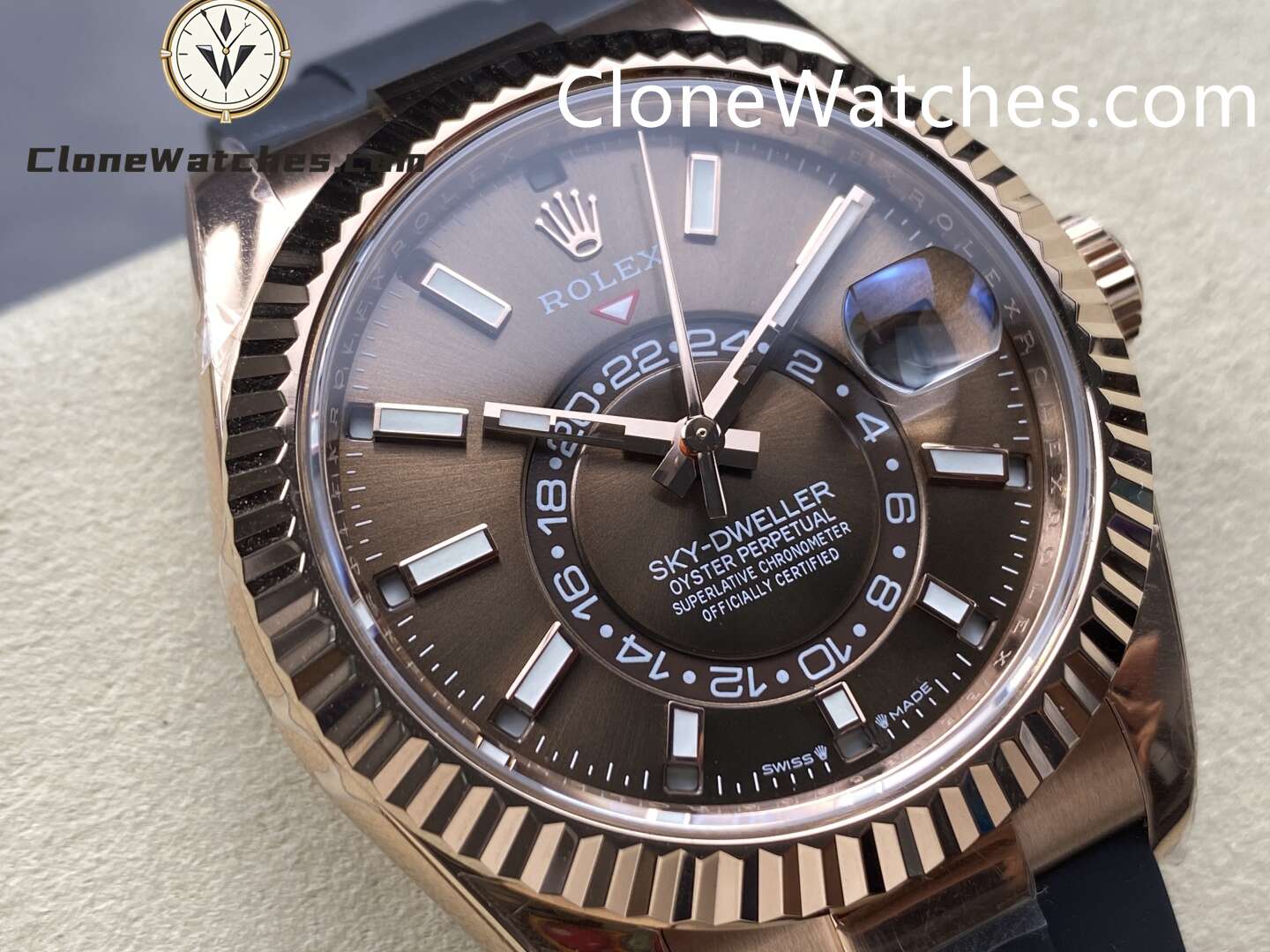 Rolex Super Clone Watch 1:1 Sky Dweller Coffee Dial m326235-0005 42MM Rubber Strap