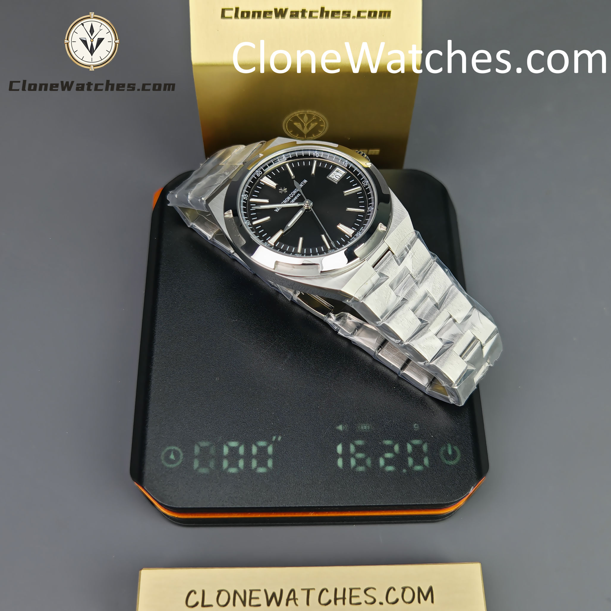 Vacheron Constantin Super Clone Watches 1:1 Overseas 4500V/210A-B483 Black Dial