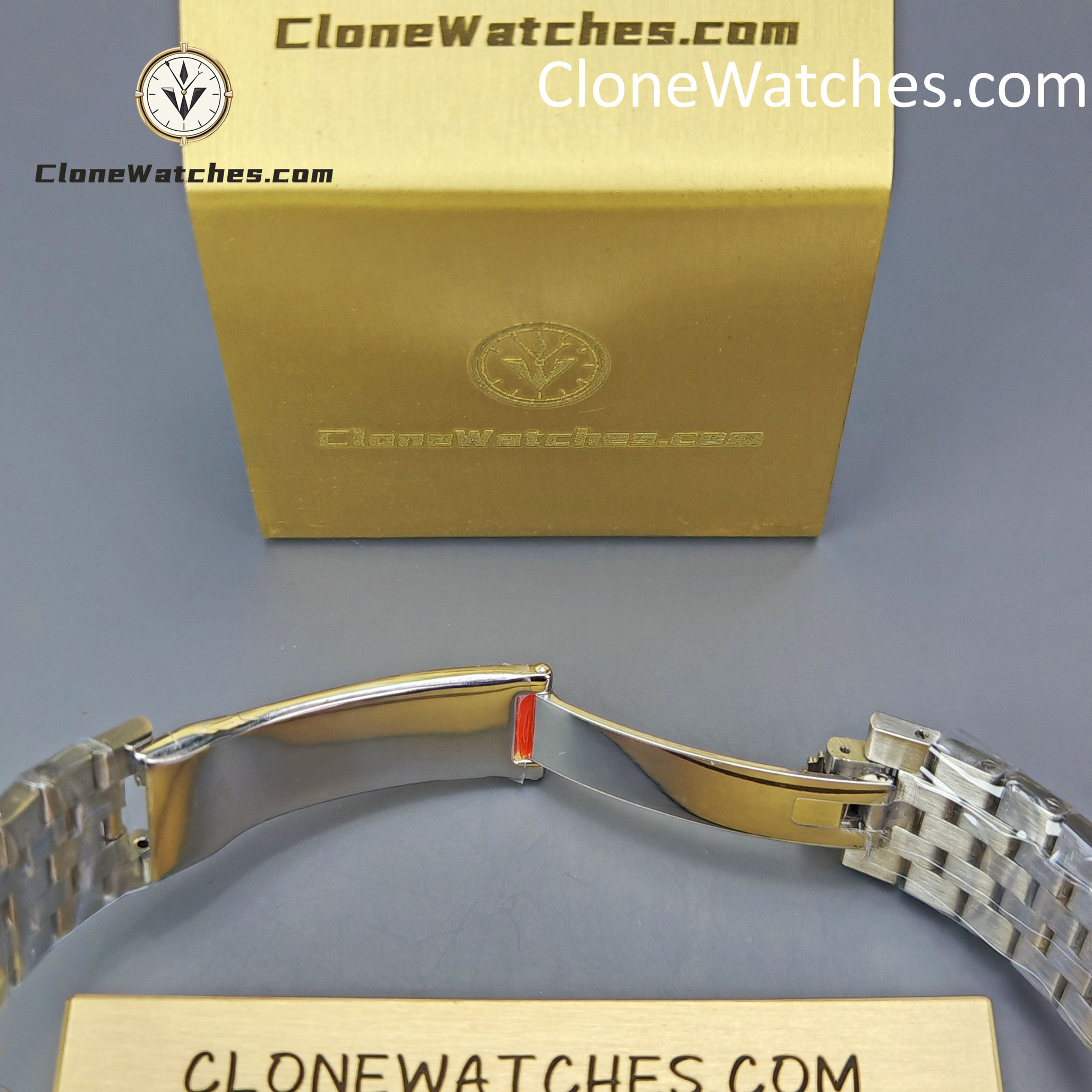Rolex Super Clone Watches 1:1 Land-Dweller M127336-0001 Blue Dial 7135 Movement 40mm
