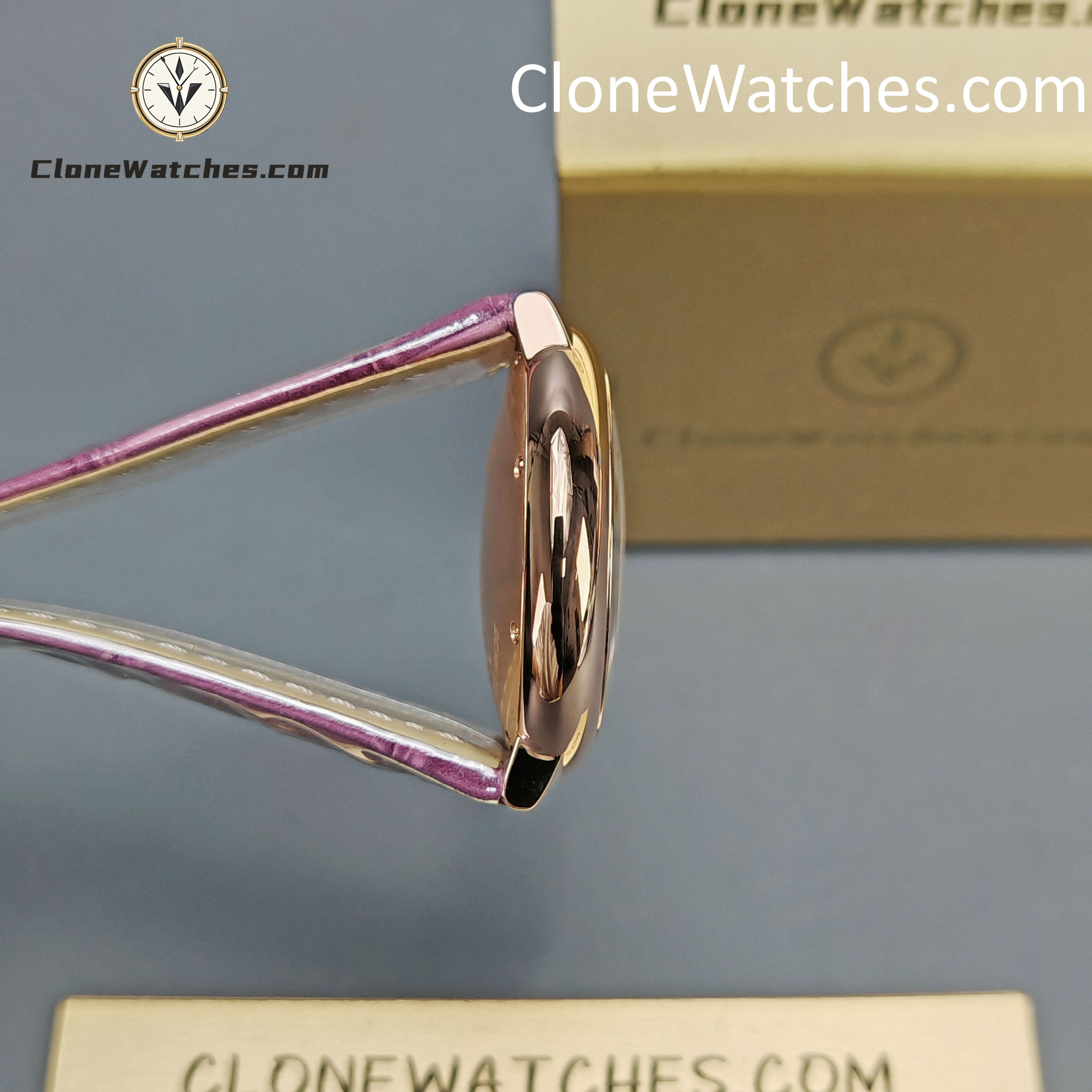 Cartier Super Clone Watches 1:1 Ballon Bleu de WE902040 Silver Dial Diamond Scale 33mm Leather Strap