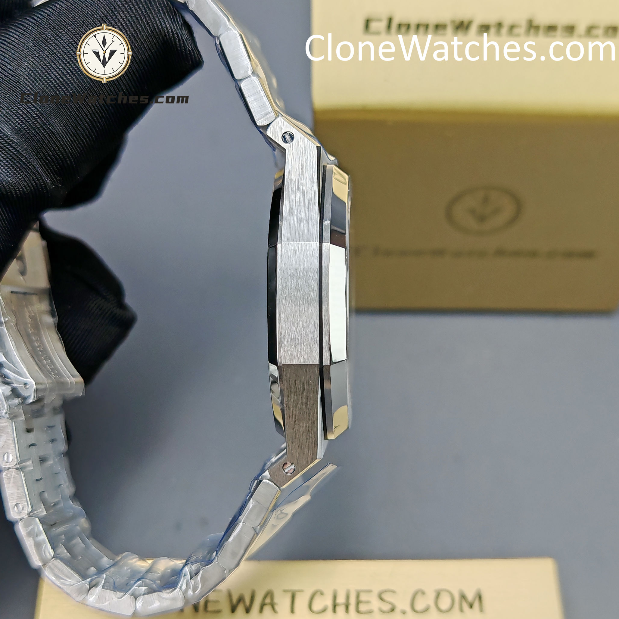 Audemars Piguet Super Clone Watches 1:1 Royal Oak 15450 Blue Dial 37MM