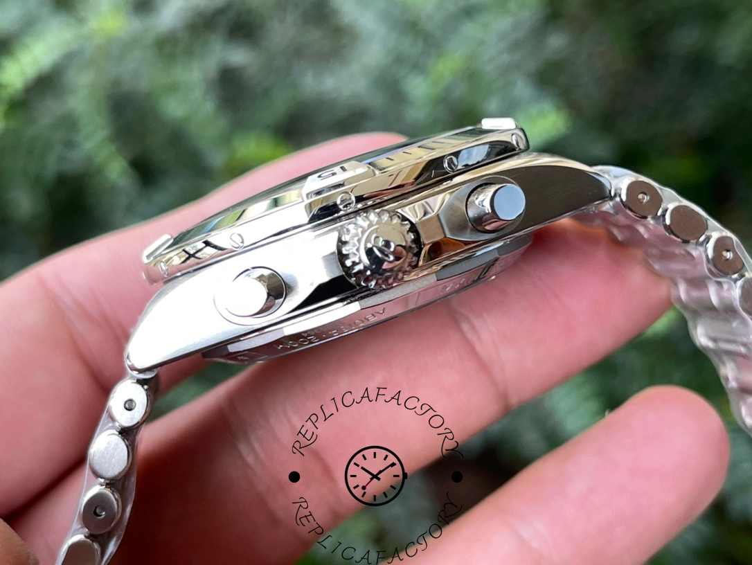Breitling Chronomat B01 Chronograph 42 AB0134101K1A1 replica
