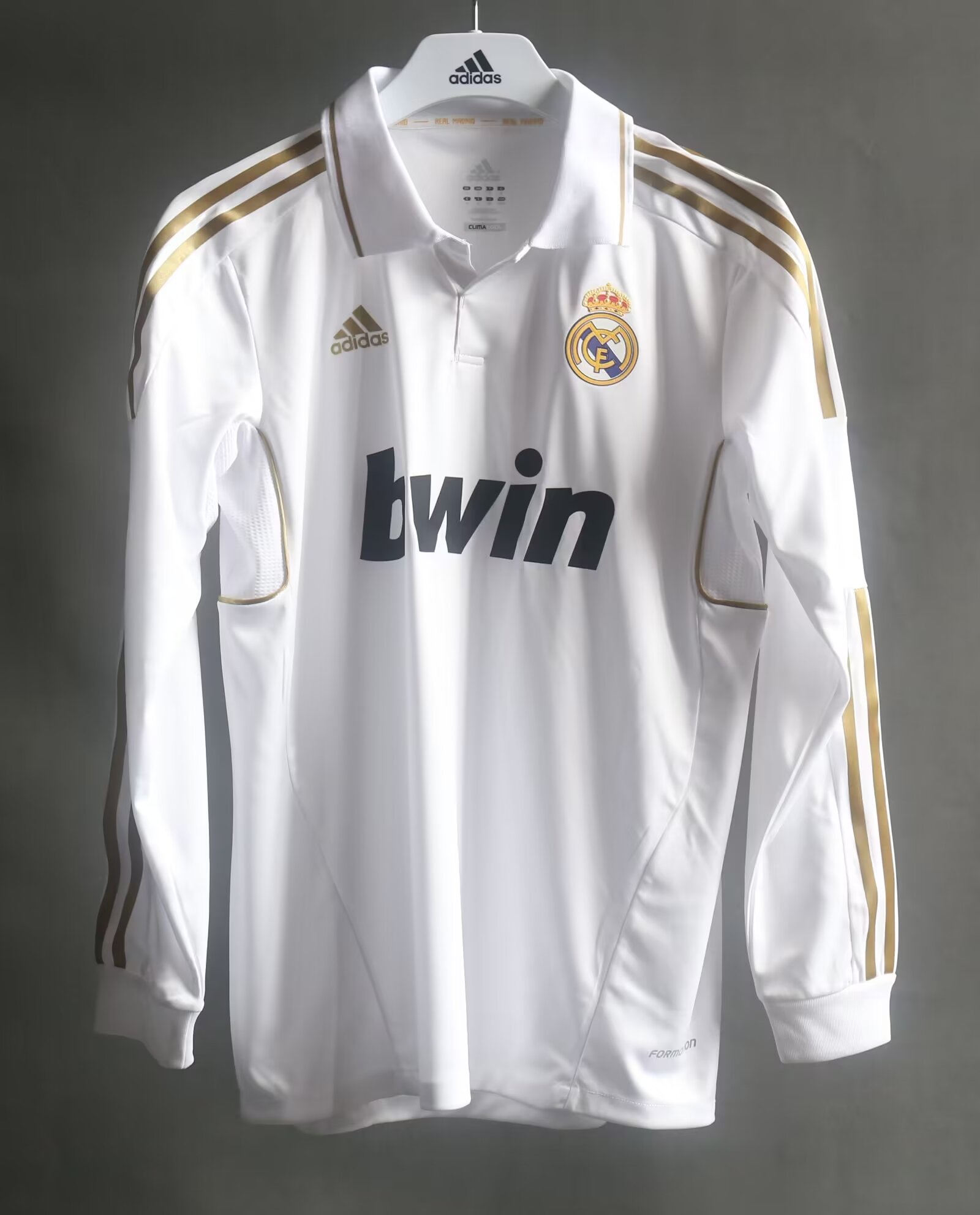 2011/12 Real Madrid Retro Fan Edition Long Sleeve