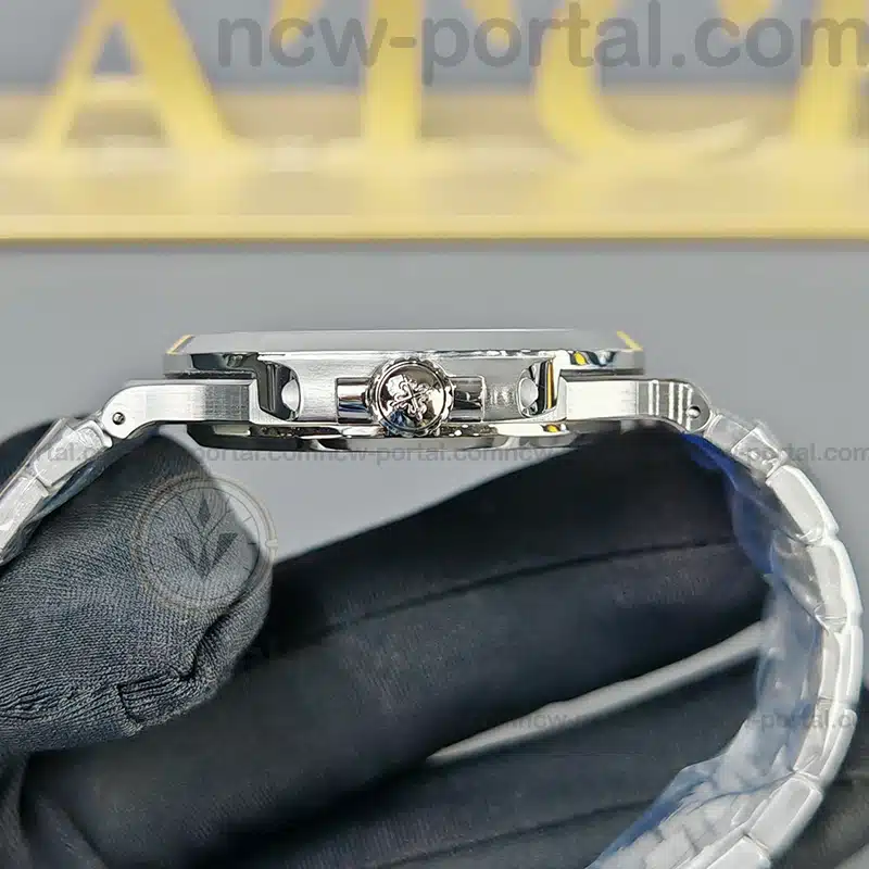 Patek Philippe Super Clone Watches 1:1 DDF 5811 Nautilus New Clasp