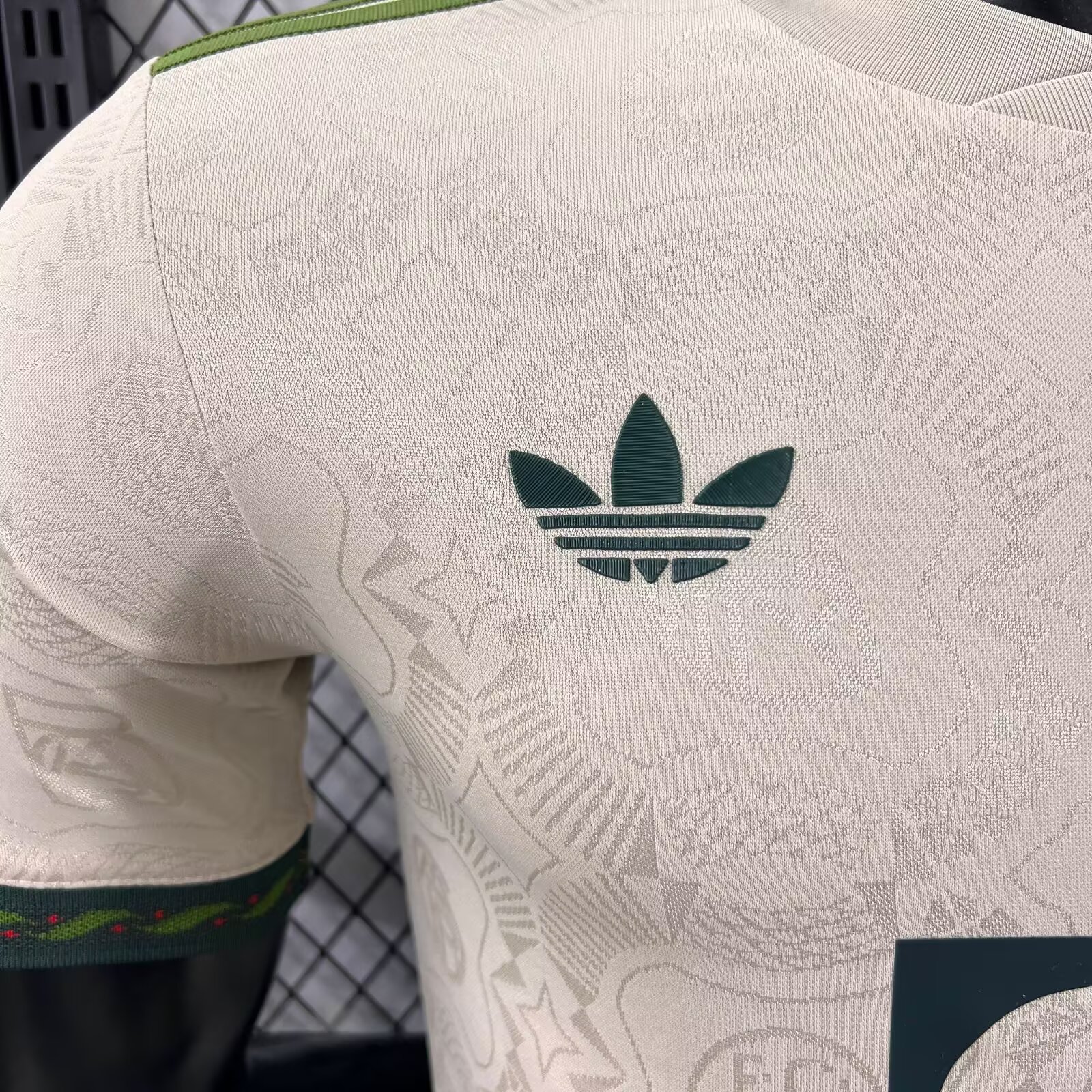 2025-26 Bayern Oktoberfest Jersey - Player Edition