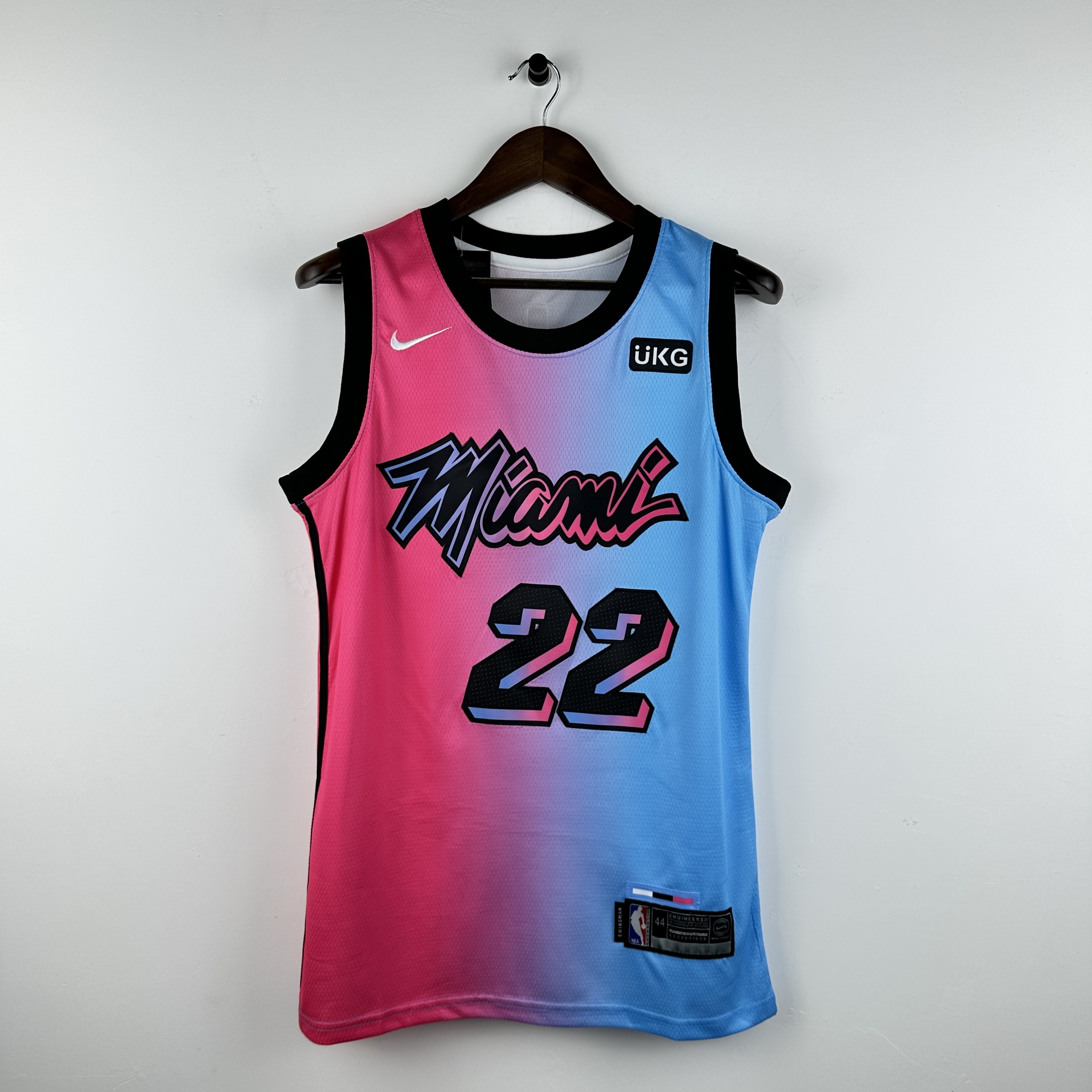 Embroidered Heat Gradient No. 22 Butler