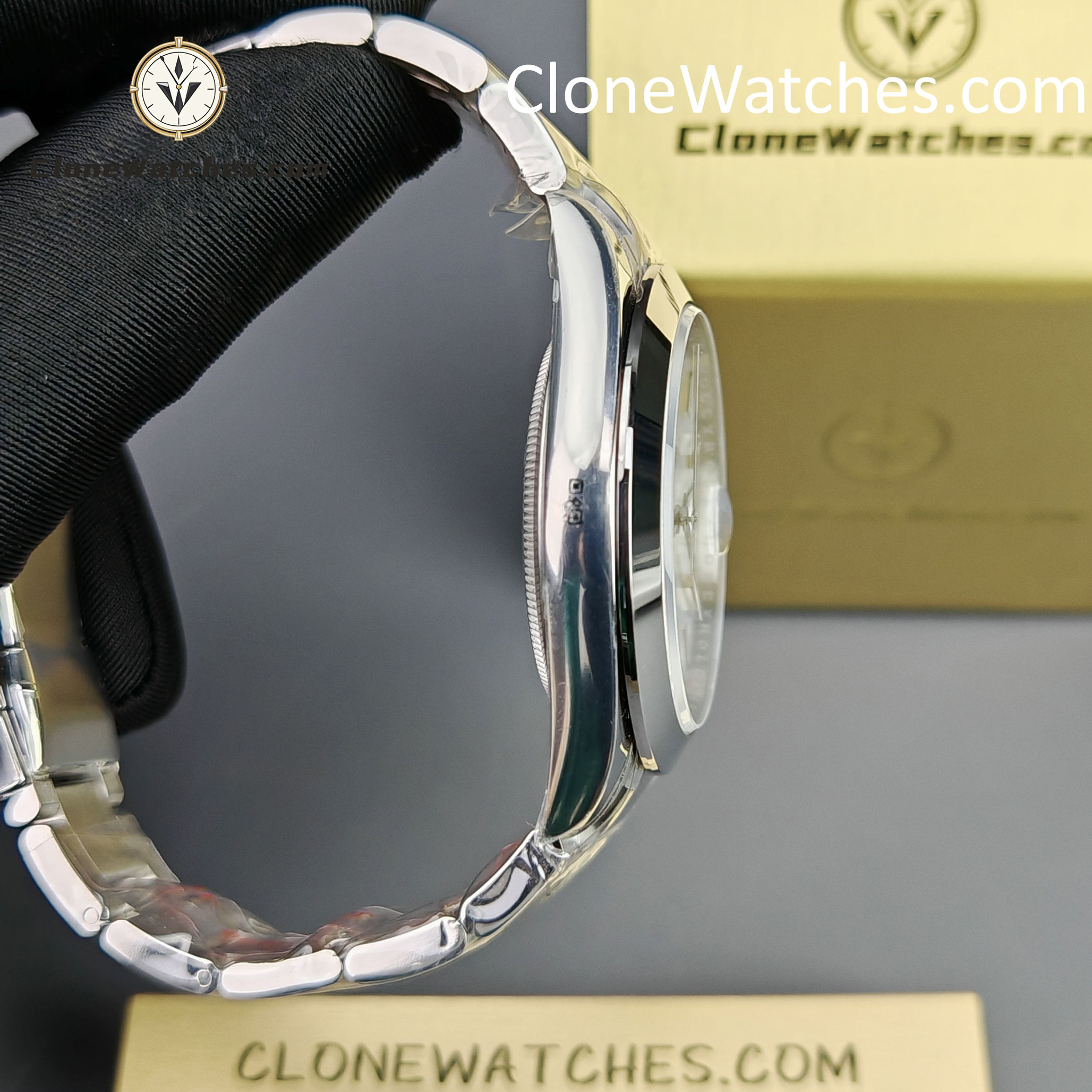 Rolex Super Clone Watches 1:1 DateJust White Dial M126300 – 0005 Oyster 41MM 3235 Movement