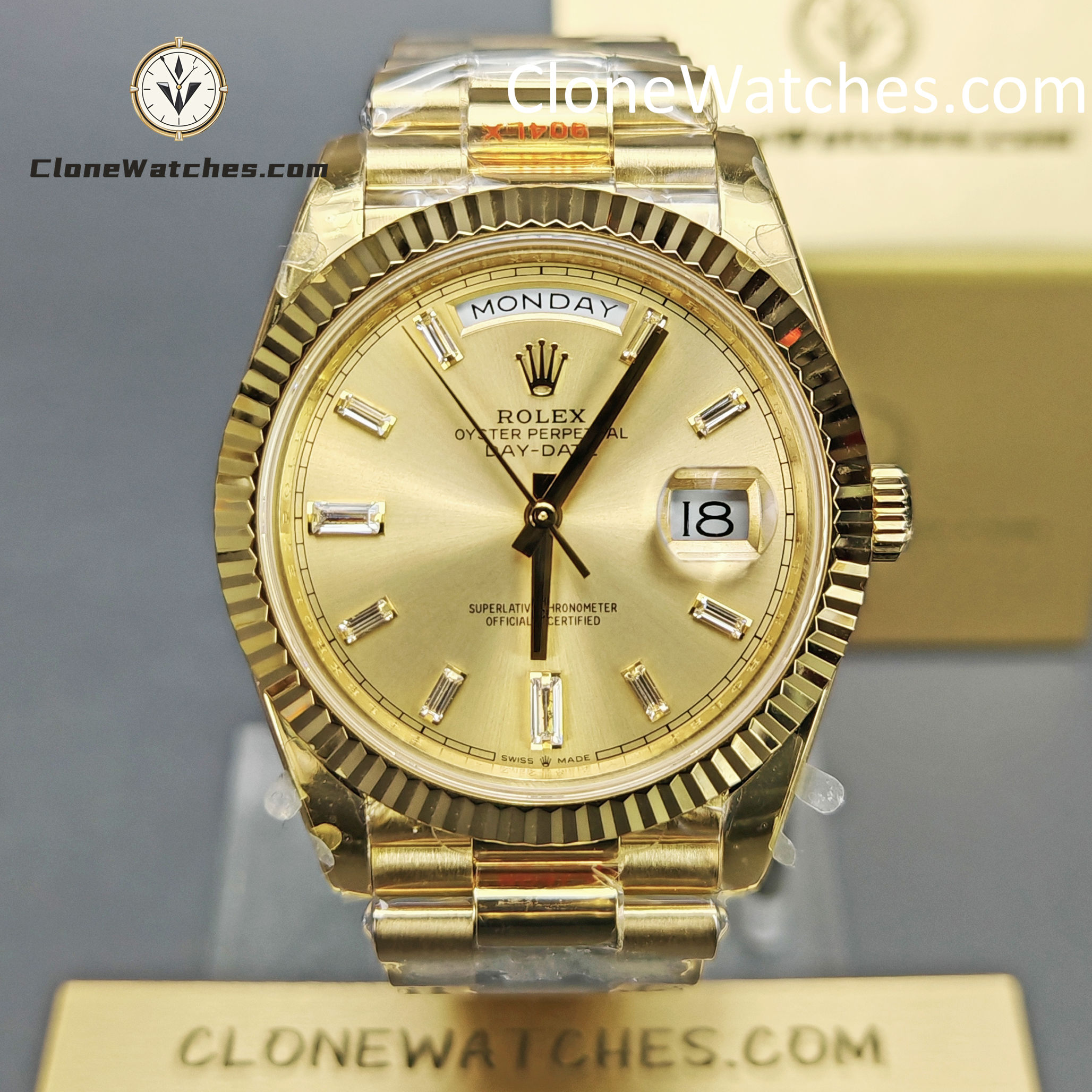 Rolex Super Clone Watches 1:1 Day Date 18K Gold Diamond Dial 40mm m228238-0005 3255 Movement