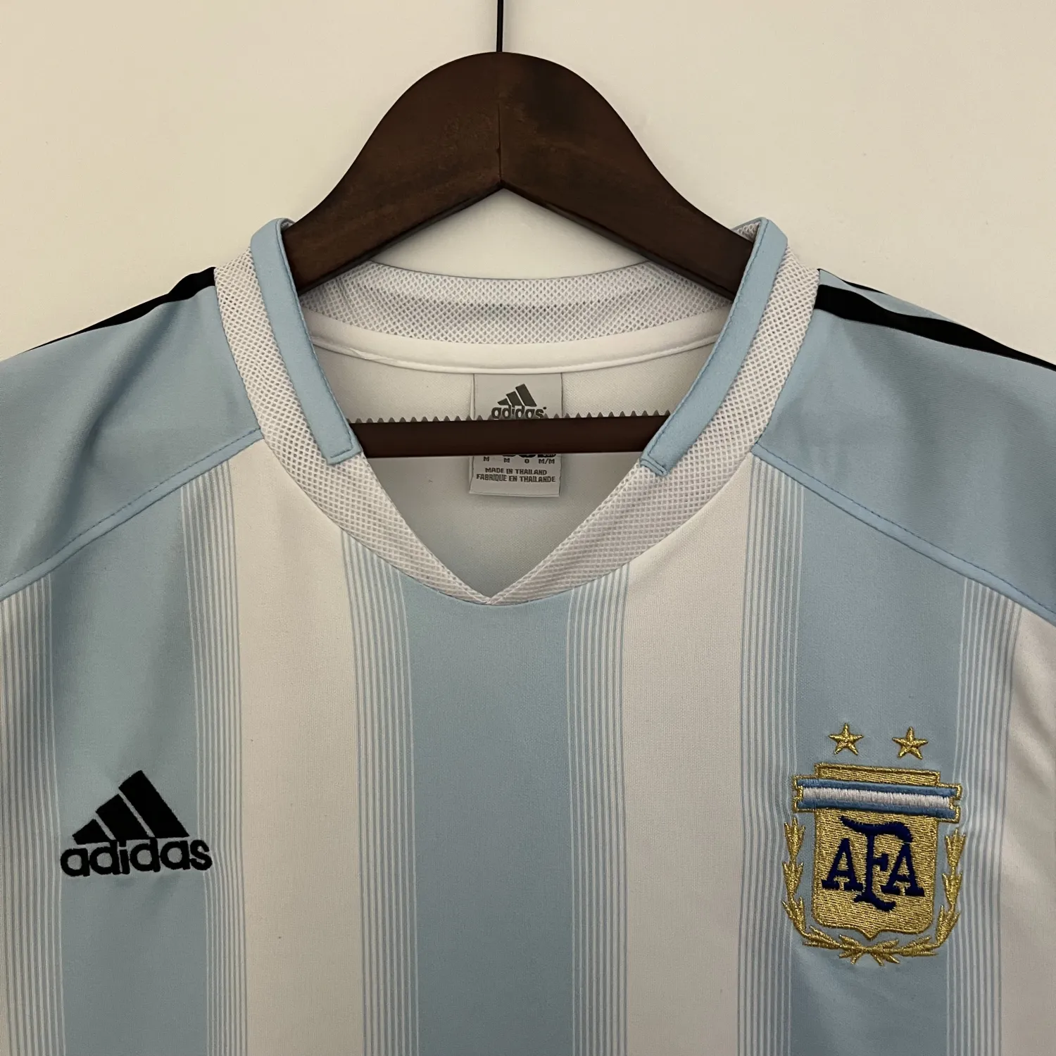 2004/05 Argentina Home Retro Jersey 1:1 Thai Quality - Fans Edition