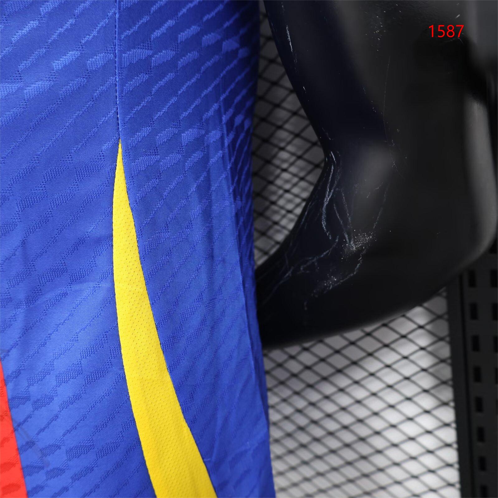 2024/25 Spain Special Edition Shirt - Player Edition