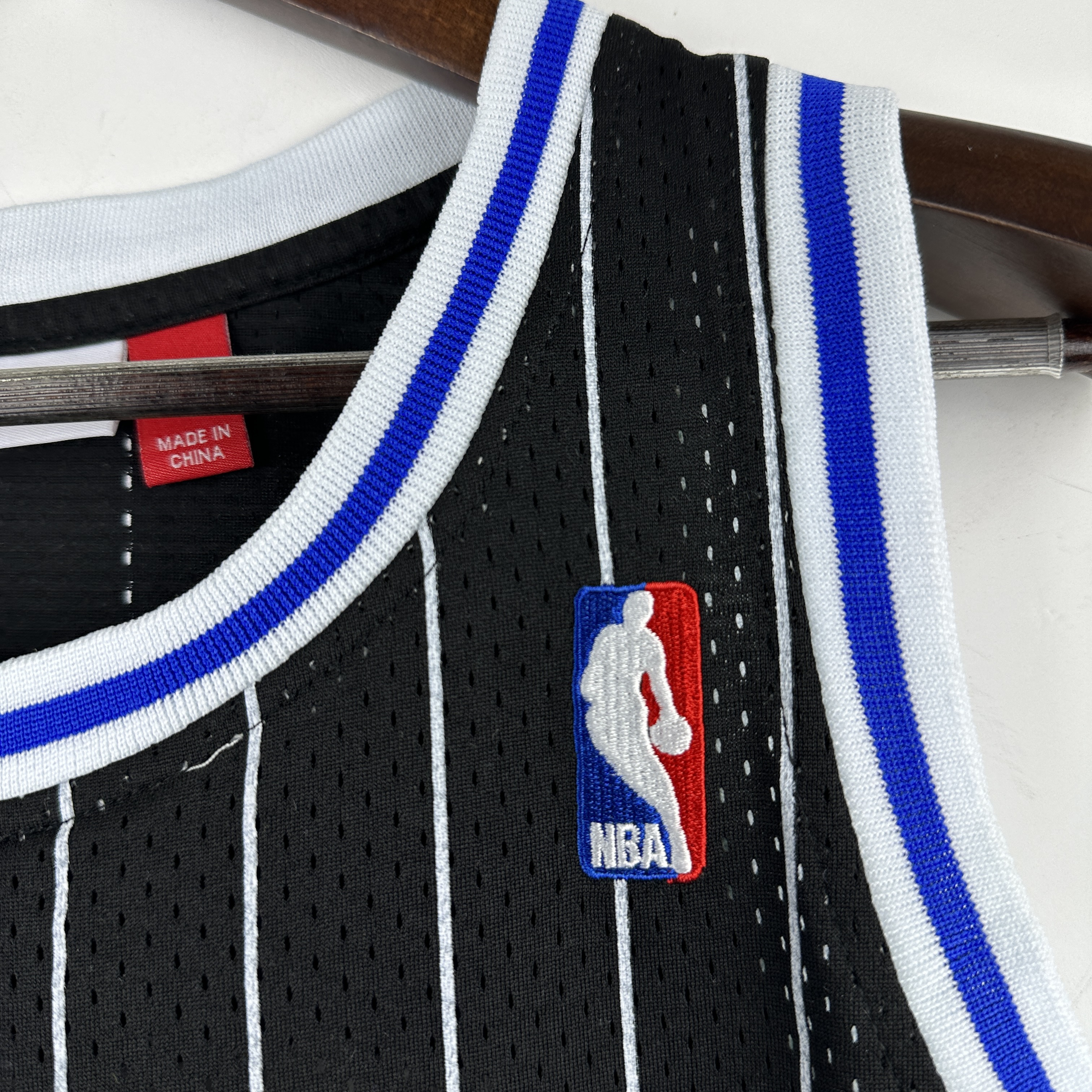 Embroidered MN Retro Jersey Magic 94/95 Season Striped Black No. 32 O'Neal