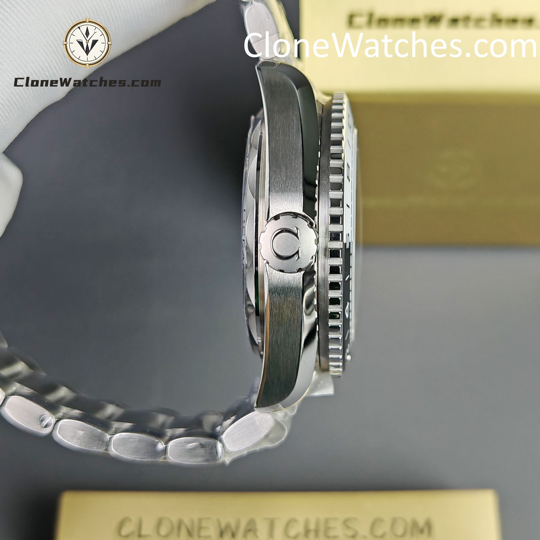 OMEGA Super Clone Watches 1:1 Seamaster Planet Ocean 600m 215.30.44.22.01.001 43.5MM