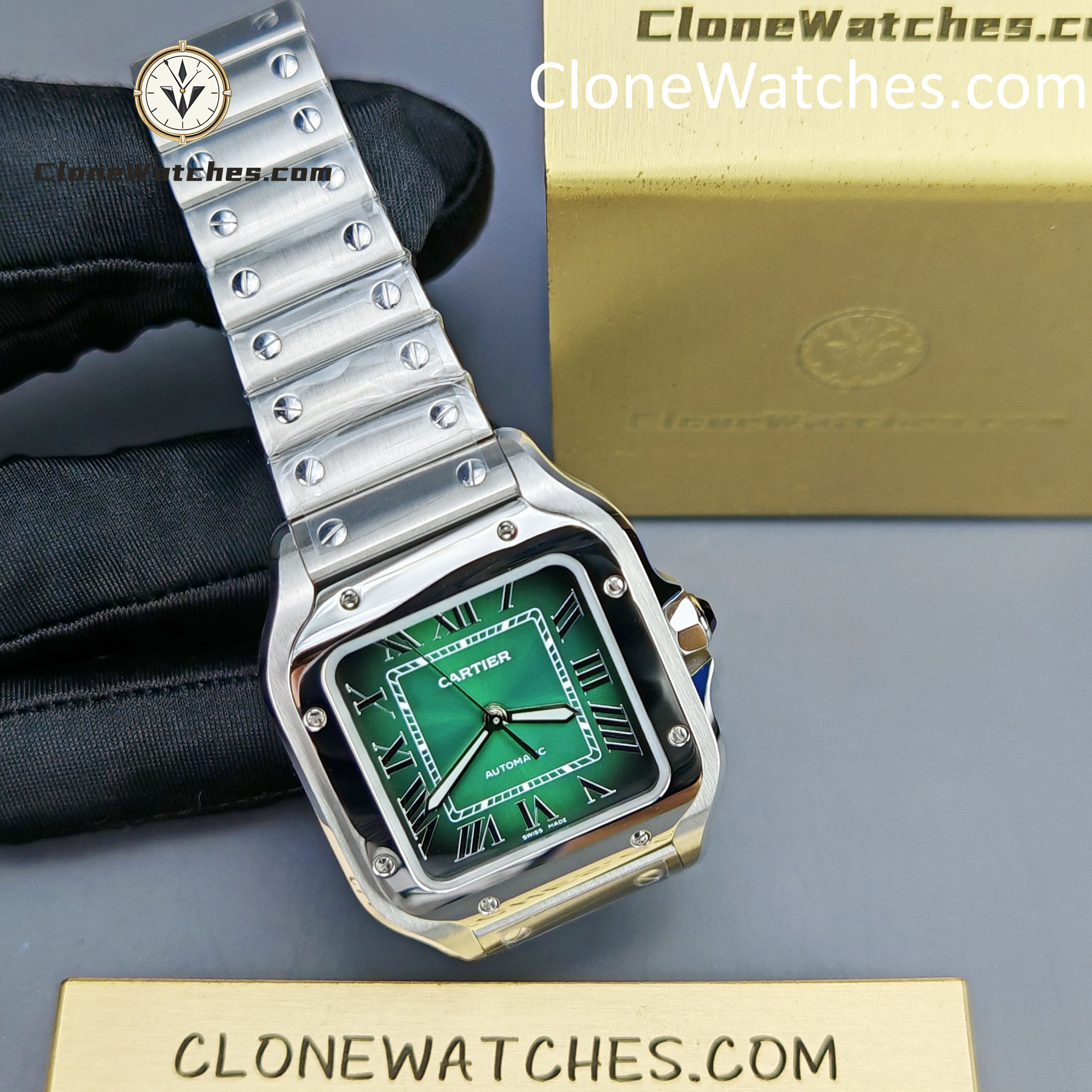 Cartier Super Clone Watches 1:1 Santos Series Green Dial 35.1MM WSSA0061