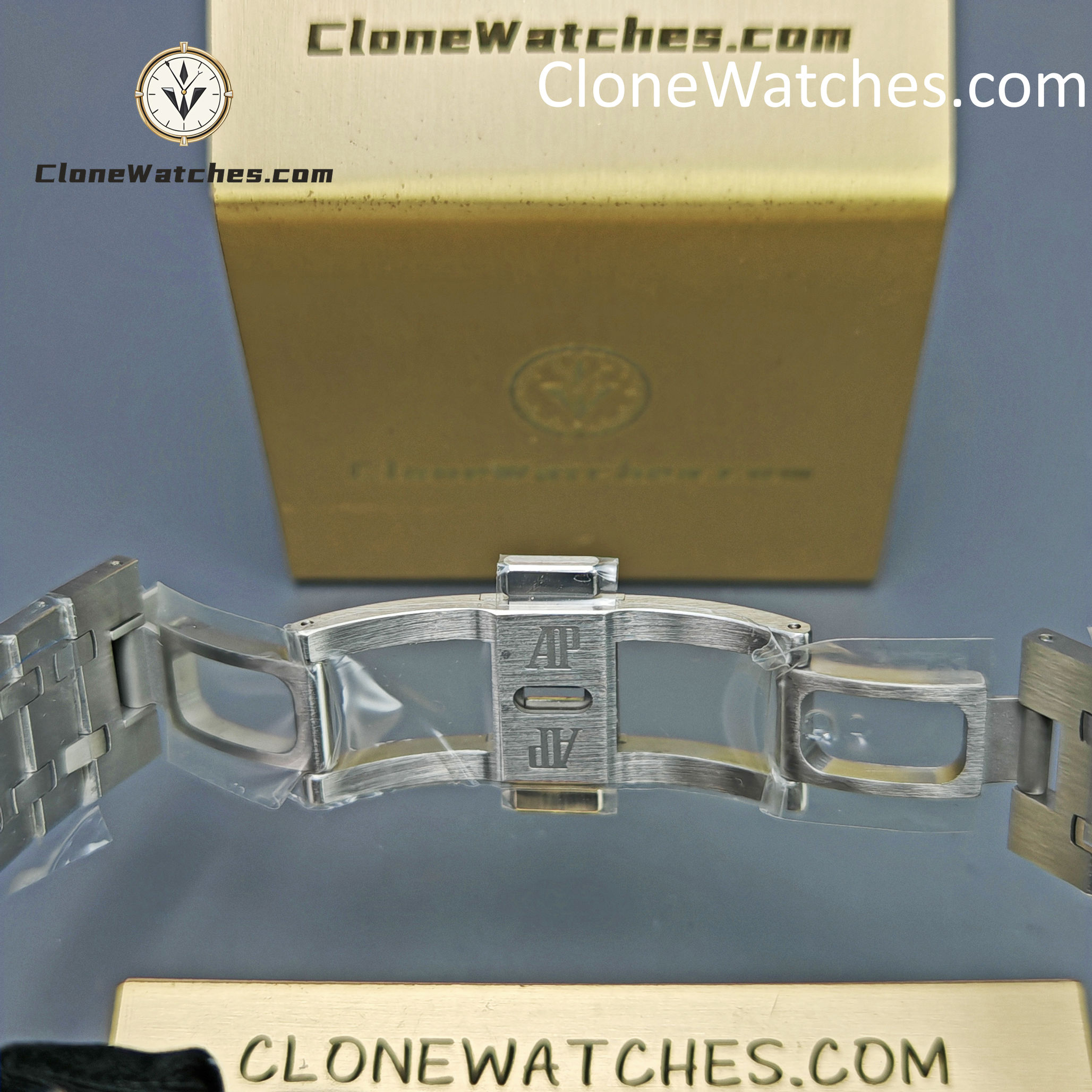 Audemars Piguet Super Clone Watches 1:1 Royal Oak Black & Silver Dial 26239BC Selfwinding Chronograph