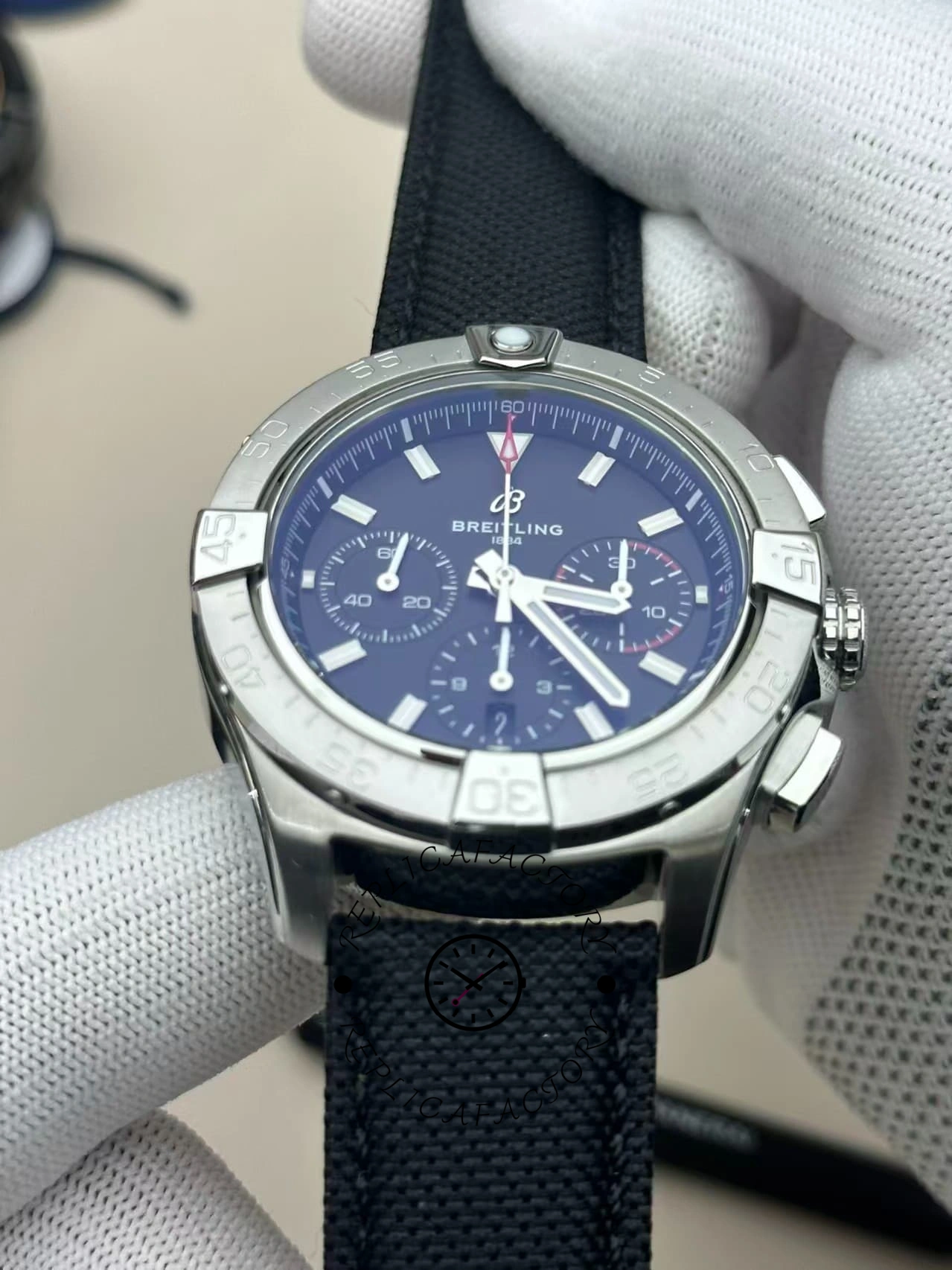 Breitling Avenger B01 Chronograph 42 Steel Men's Watch AB0146101B1X1 Replica