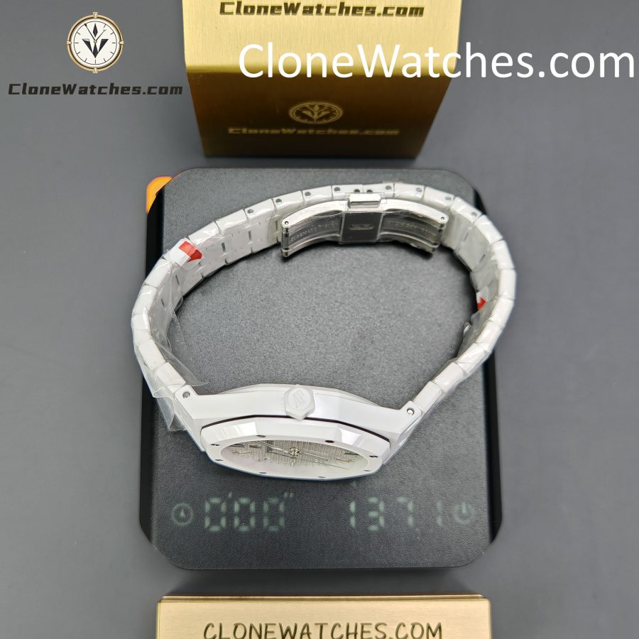 Audemars Piguet Super Clone Watches 1:1 Royal Oak White Ceramic 15500 White Dial 41MM