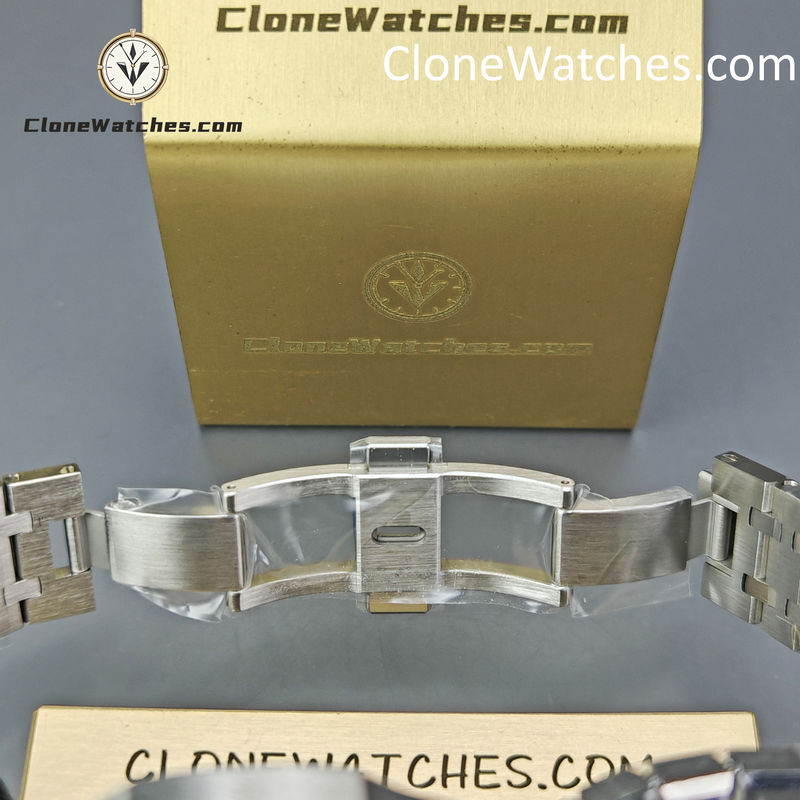 Audemars Piguet Super Clone Watches 1:1 Royal Oak 15500 Blue Dial