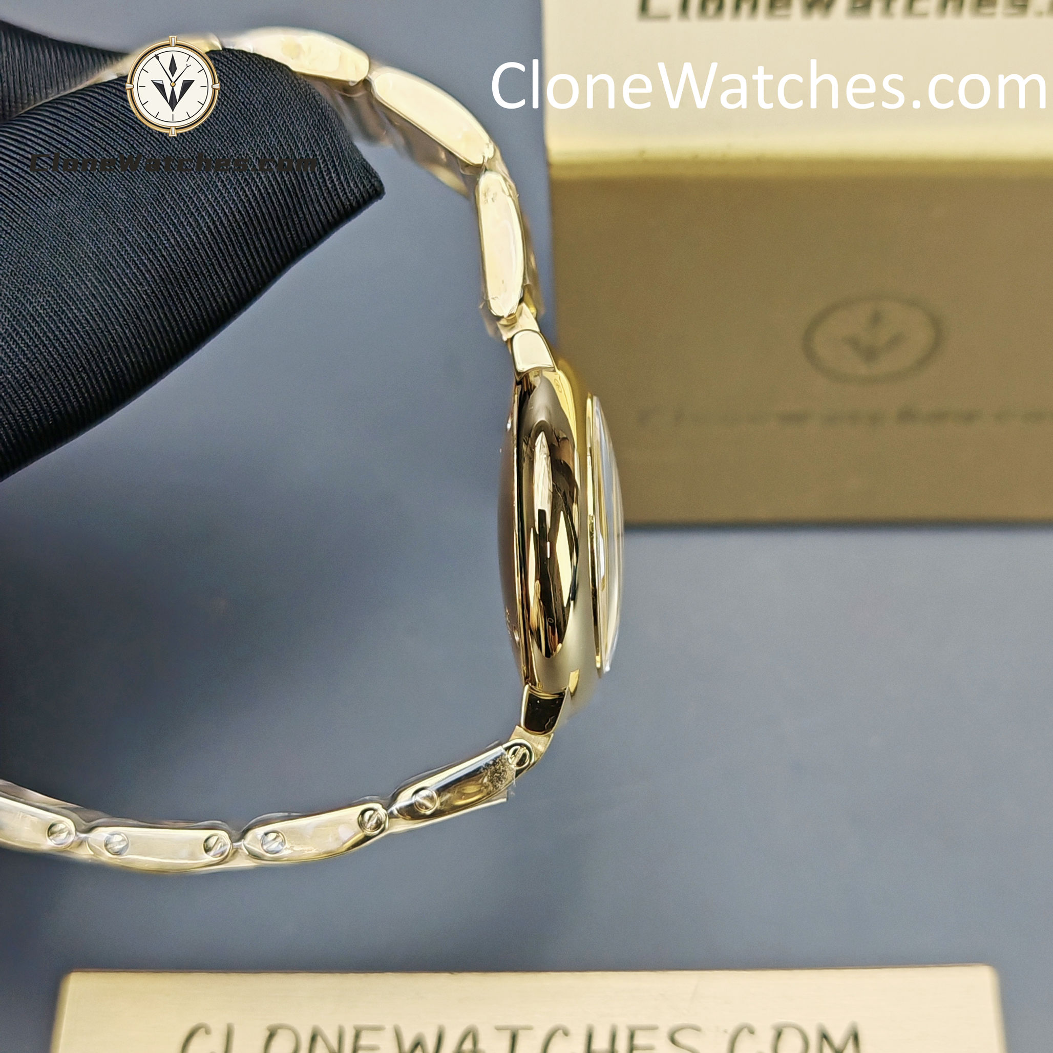Cartier Super Clone Watches 1:1 Ballon Bleu de 18K Gold W69001Z2 Silver Dial 28mm