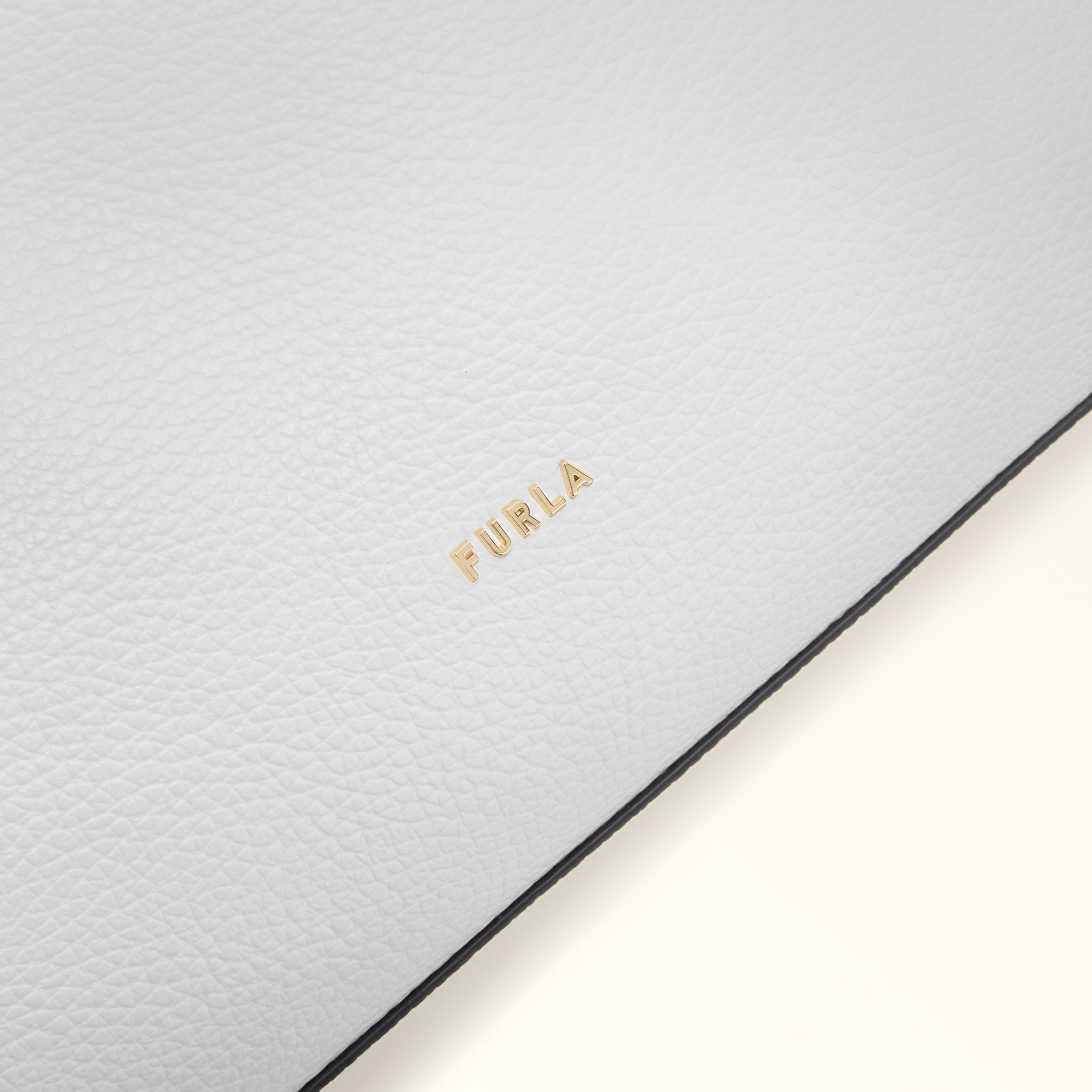 Furla Lara Shoulder Bag L