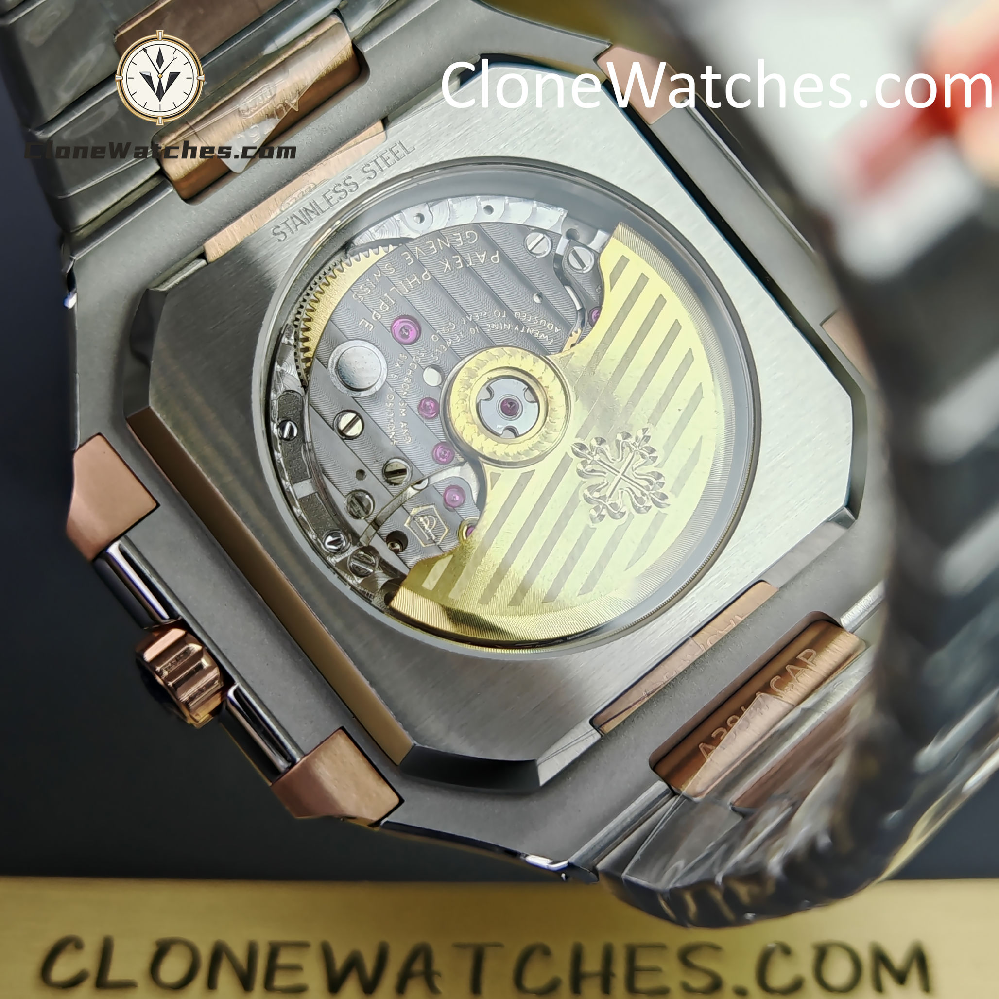 Patek Philippe Super Clone Watches 1:1 Cubitus Gold 5821/1AR-001 Blue Dial