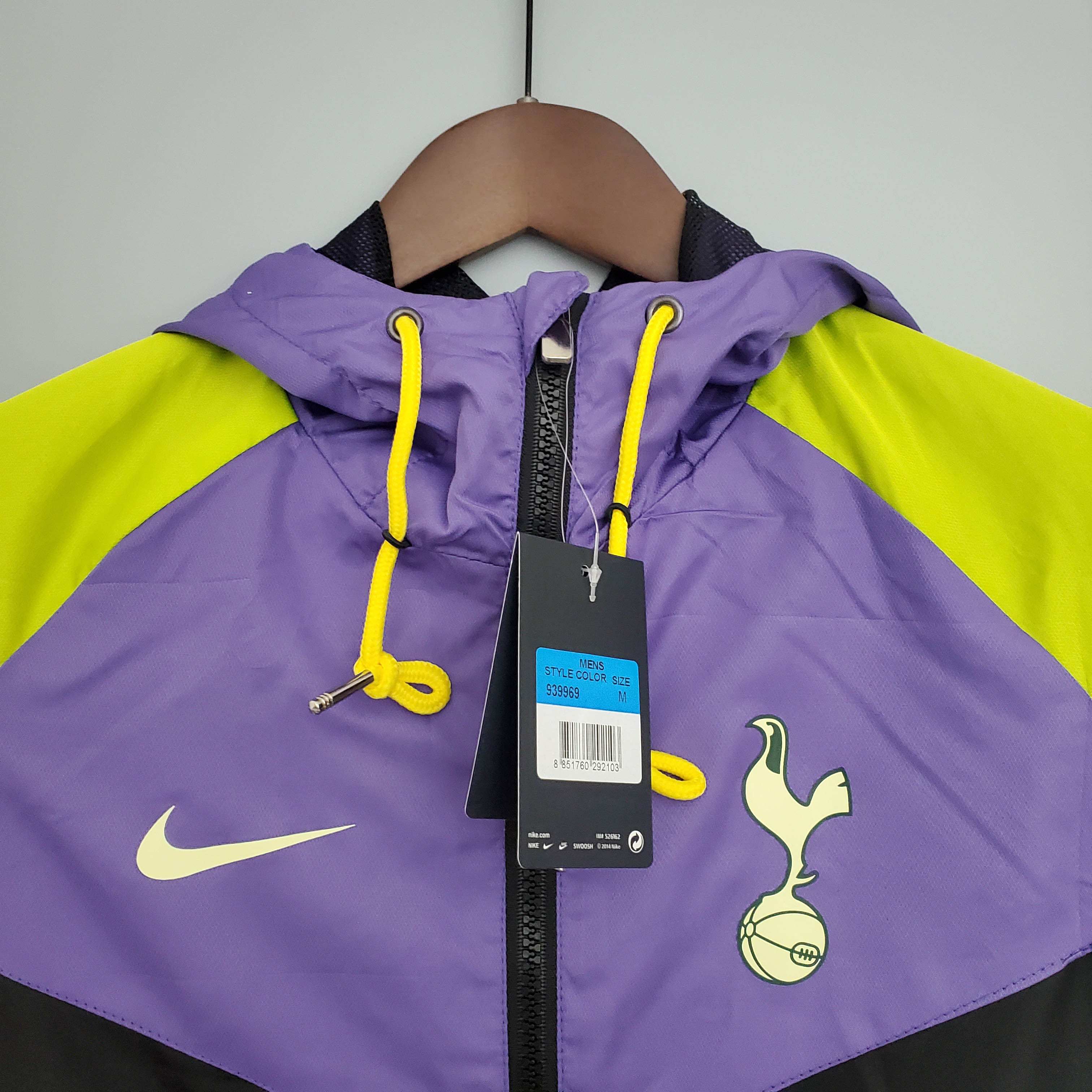 2021/2022 Tottenham Jersey Windbreaker Purple Black - Fans Edition
