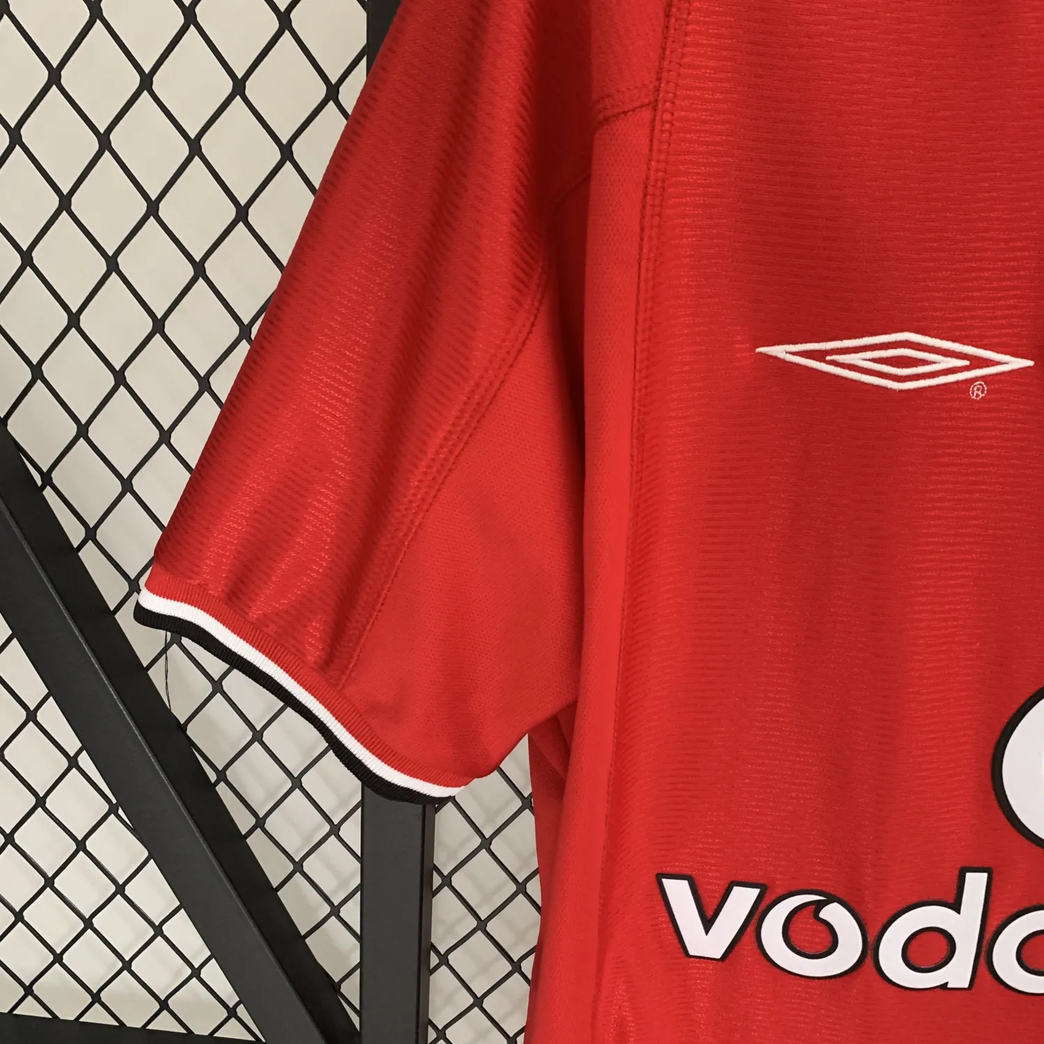 2003/2004 Manchester United home retro jersey