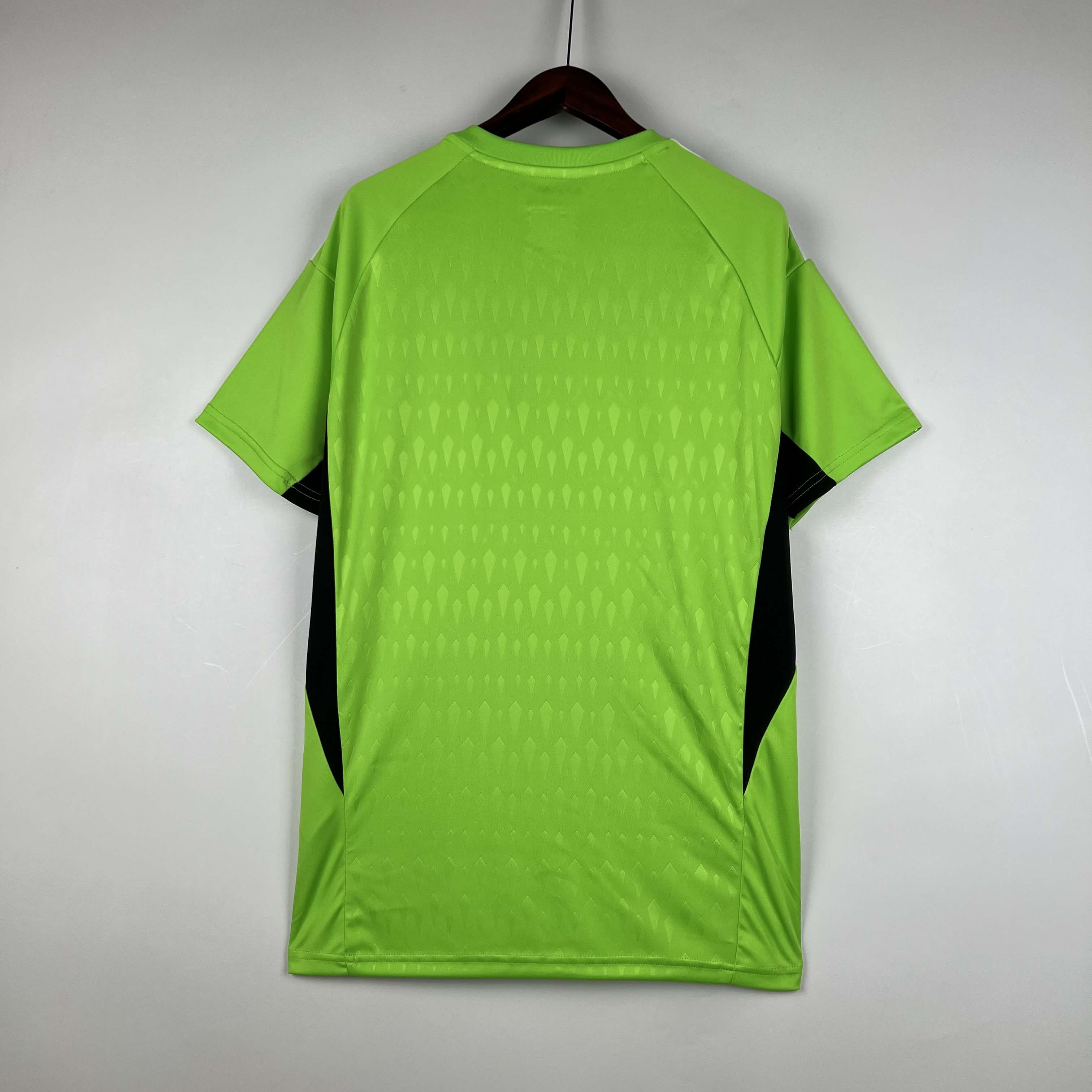 2023/2024 Real Madrid Goalkeeper Fluorescent color Football Shirt1:1 Thai Quality