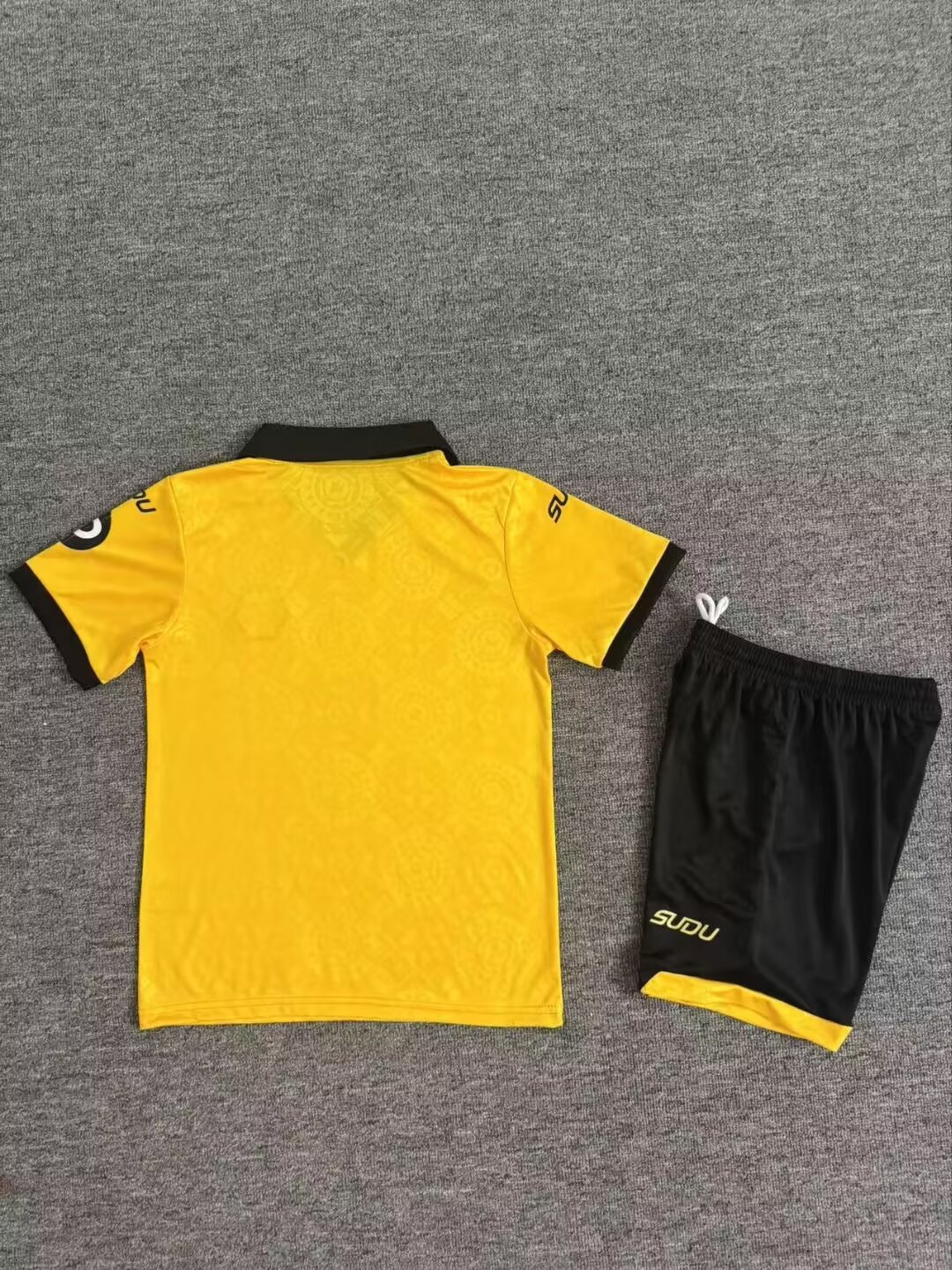 2025-26 Wolves Home Kids' Jersey Set - Fans Edition