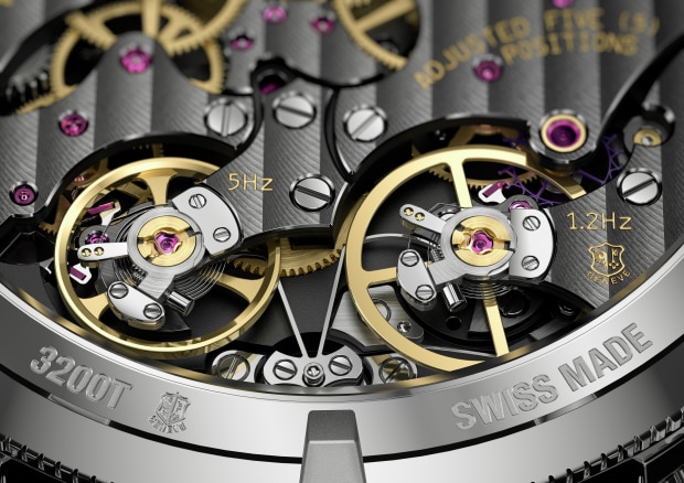 TRADITIONNELLE TWIN BEAT PERPETUAL CALENDAR