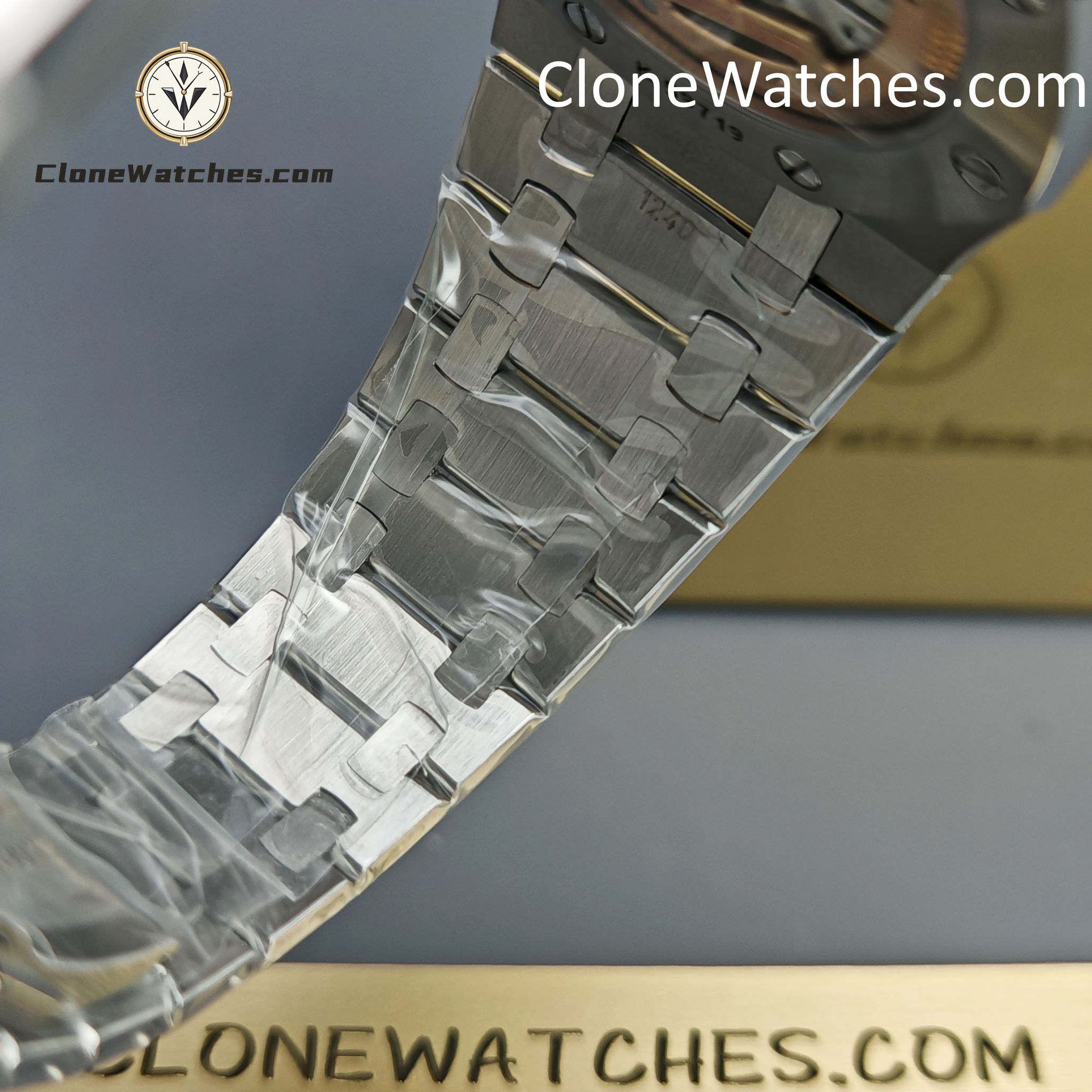 Audemars Piguet Super Clone Watches 1:1 Royal Oak “Jumbo” Extra-Thin 15202ST 39MM