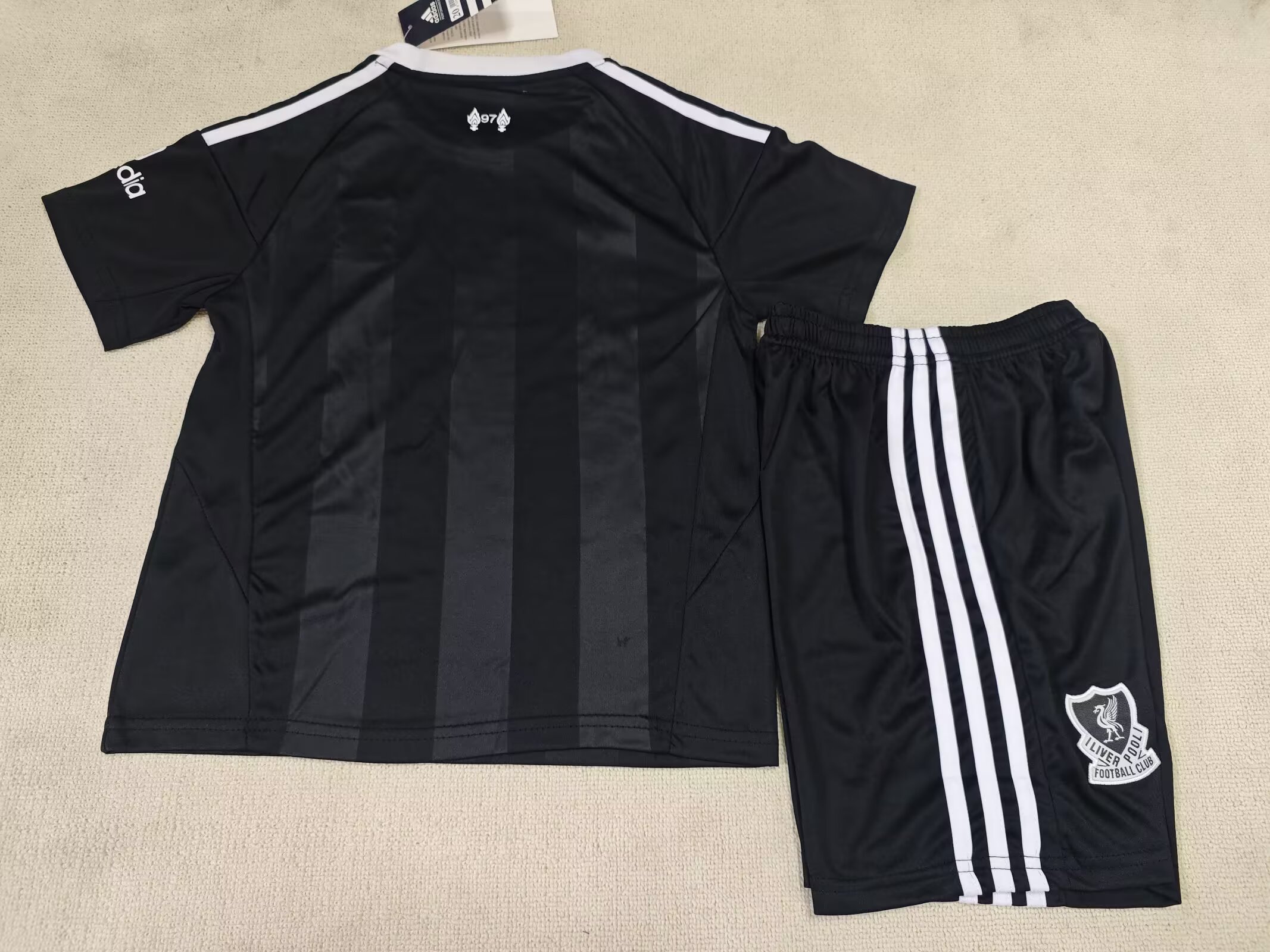 25-26 Liverpool FC Black Special Edition Shirt - Kids Kit