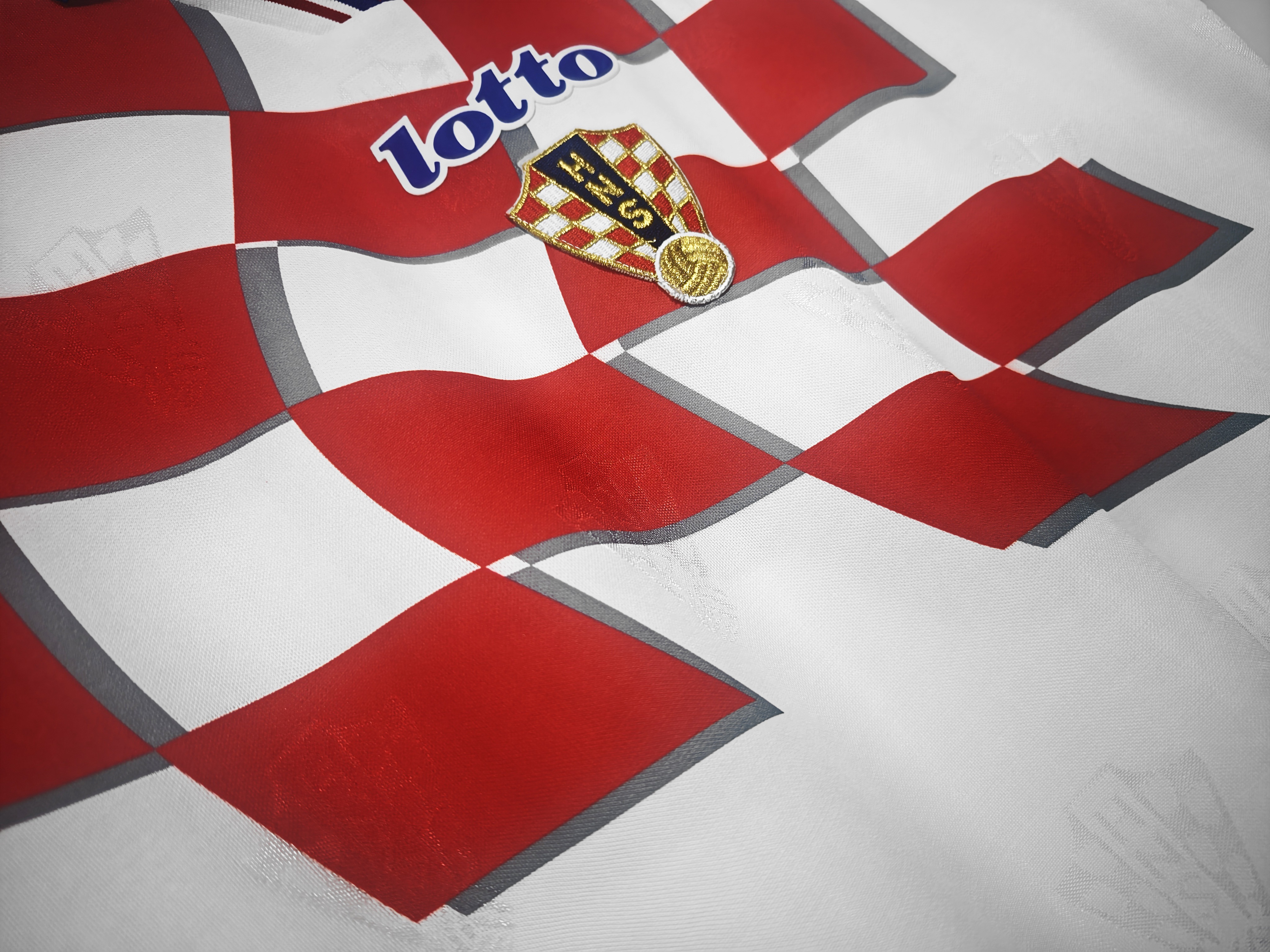 1998 Croatia home retro jersey 1:1 Thai quality - Fans Edition