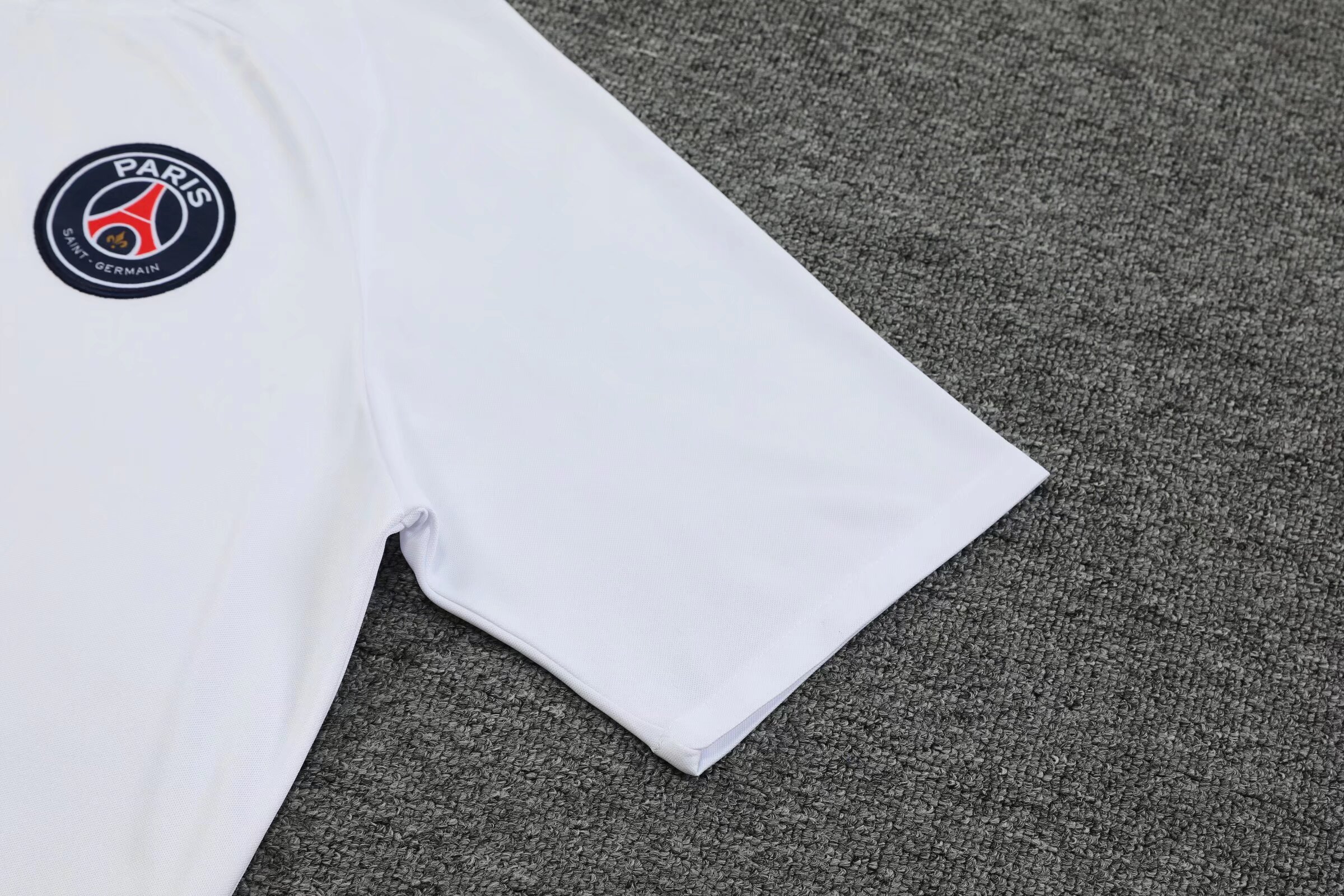 2024/25 Paris training Jersey - Adult Set