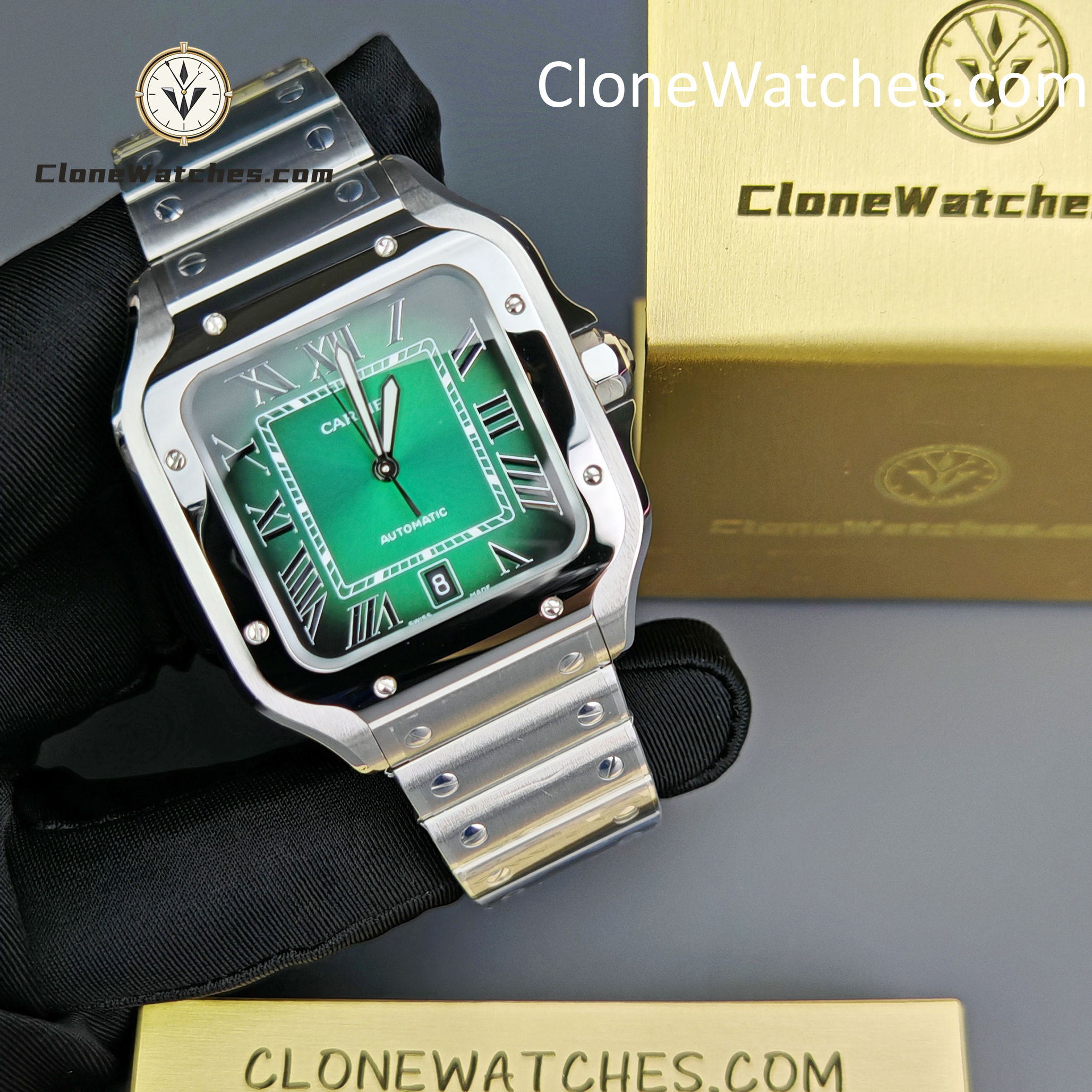 Cartier Super Clone Watches 1:1 Santos Series Gradient Green Dial 39.8MM WSSA0062