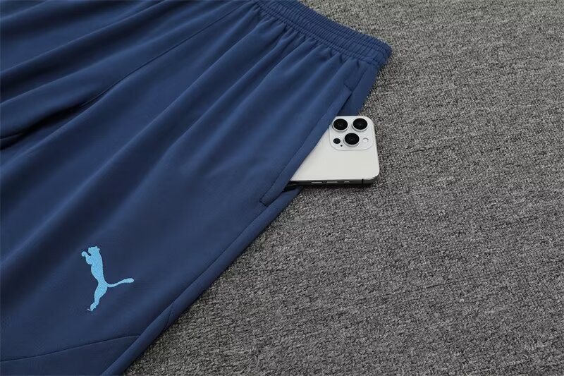 2024/25 Manchester City half-zip training kit