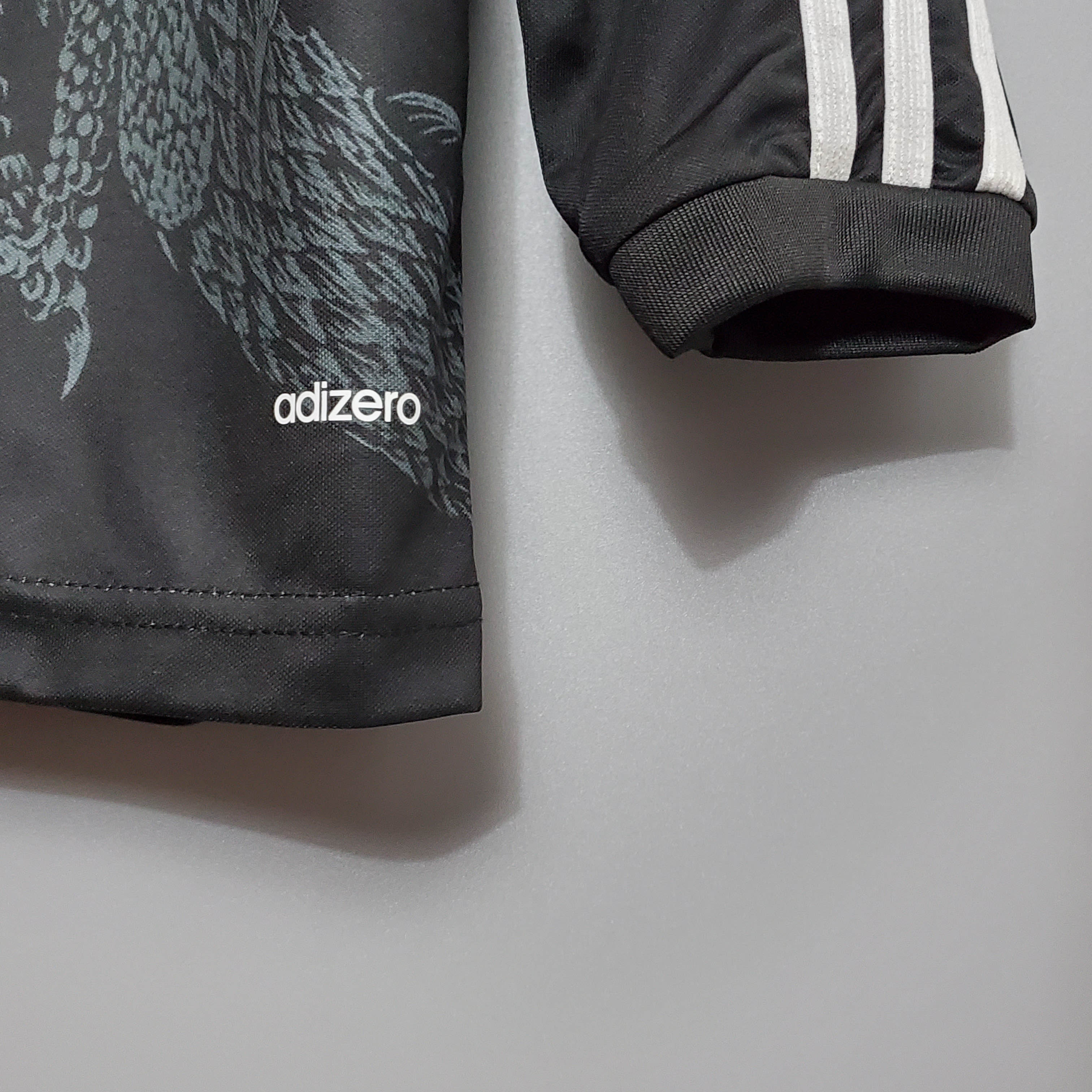 2014/15 Real Madrid Third Away Retro Long Sleeve - Fans Edition