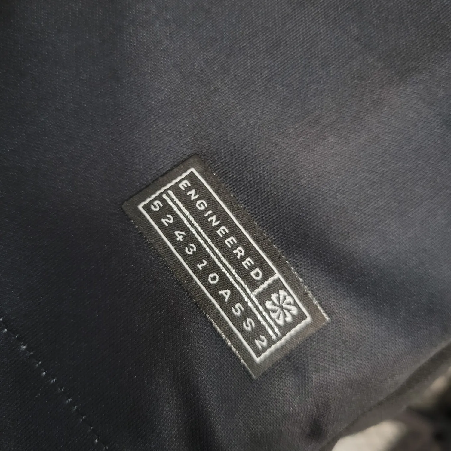 2023/24 Barcelona black training fan jersey