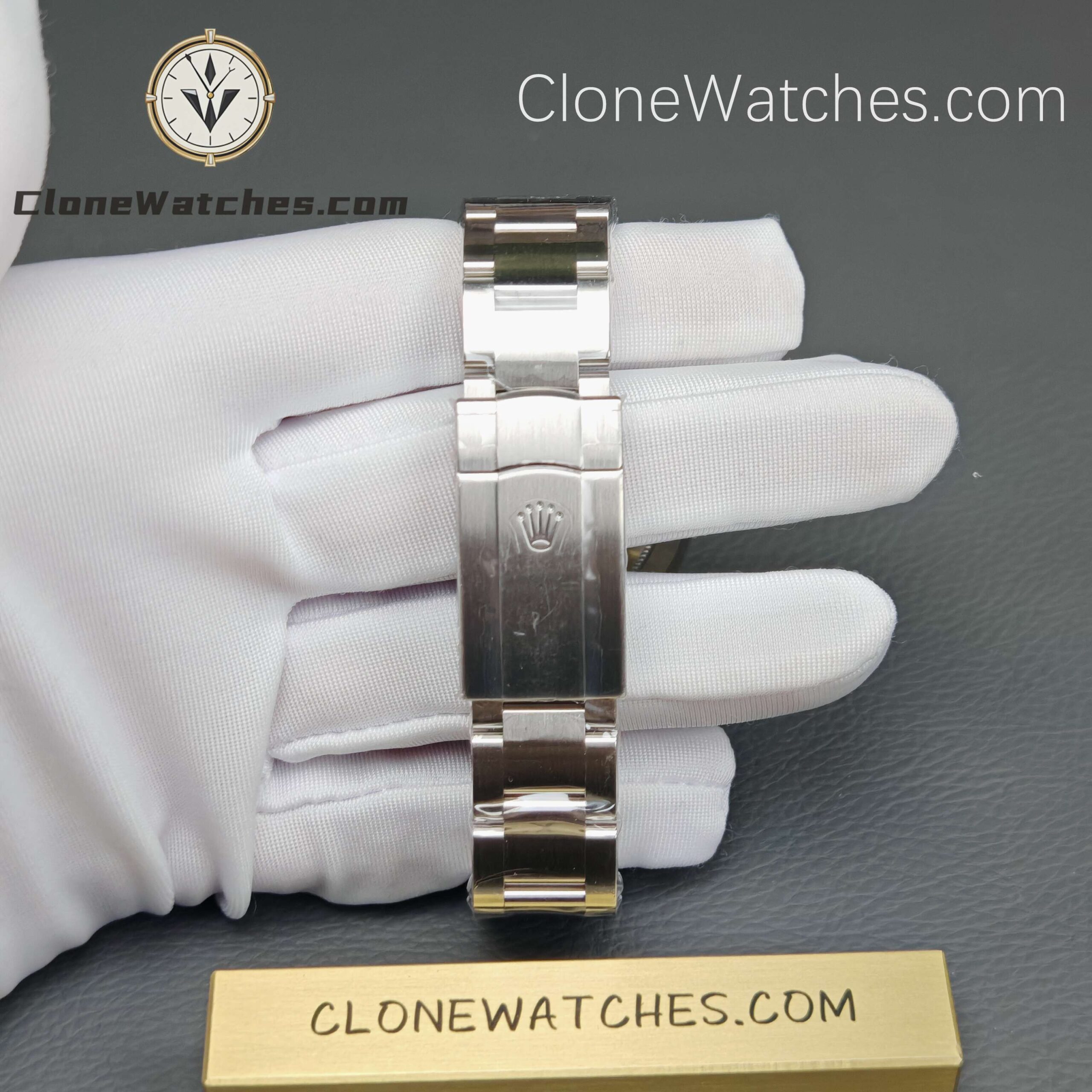Rolex Super Clone Watches 1:1 Oyster Perpetual Blue Dial 41MM m124300-0003 3230 Movement