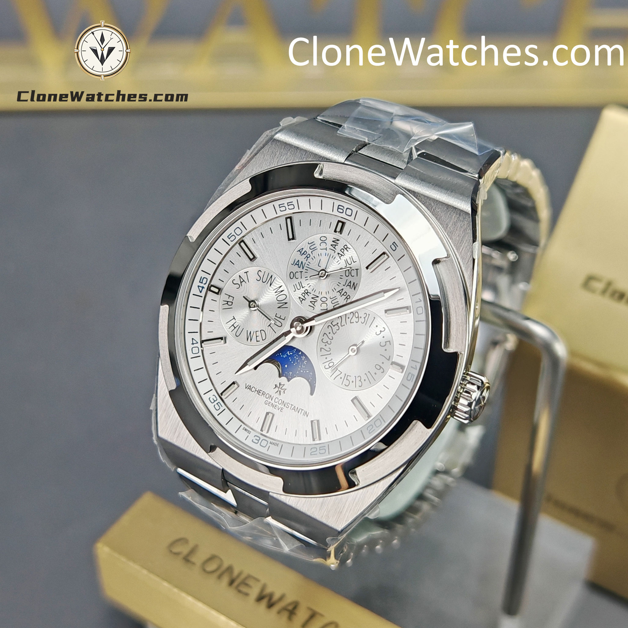 Vacheron Constantin Super Clone Watches 1:1 Overseas Perpetual Calendar Ultra-Thin Steel Dial