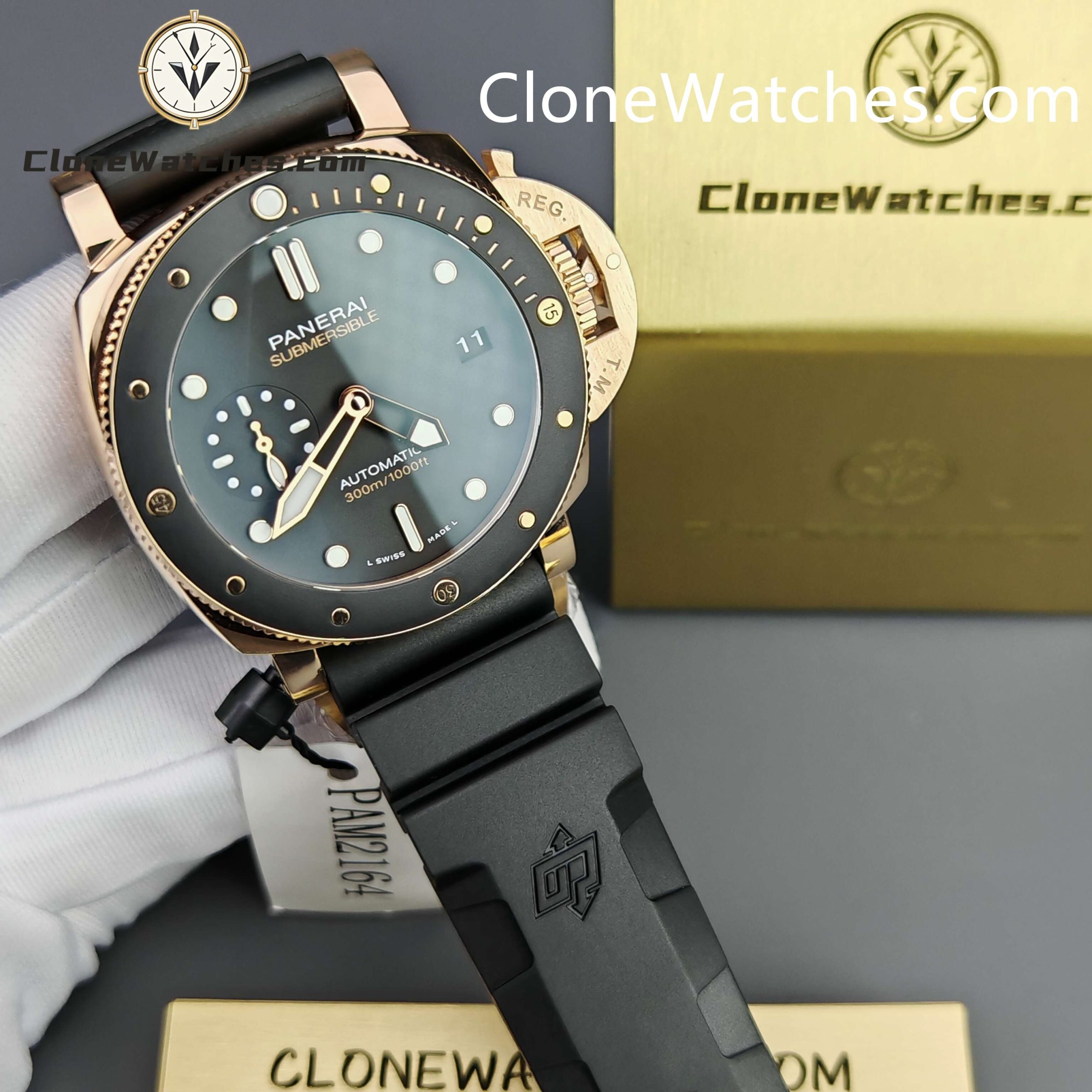 Panerai Super Clone Watches 1:1 Submersible GoldtechTM PAM02164 Black Dial