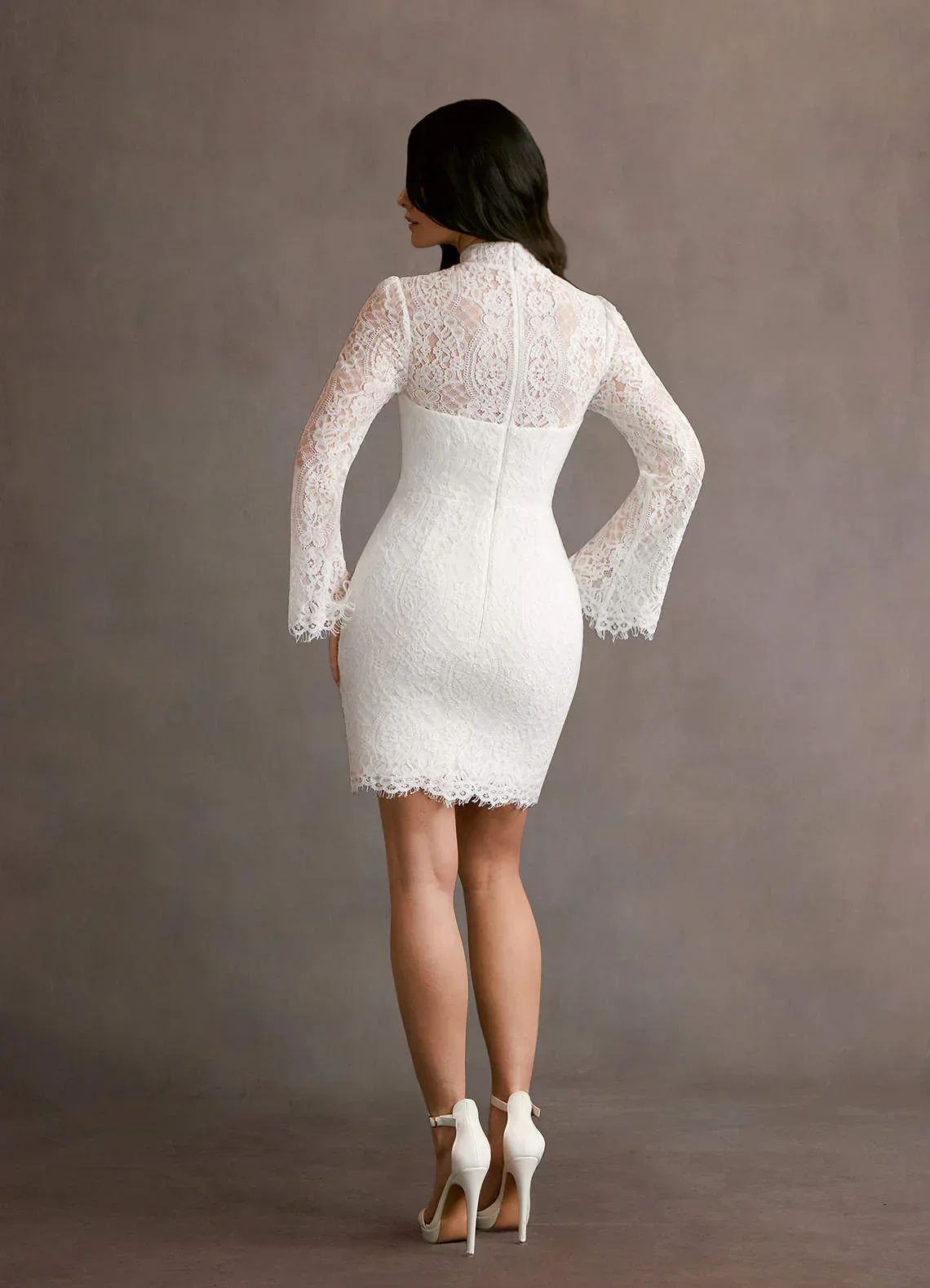 Diamond White Sheath High Neck Lace Dress