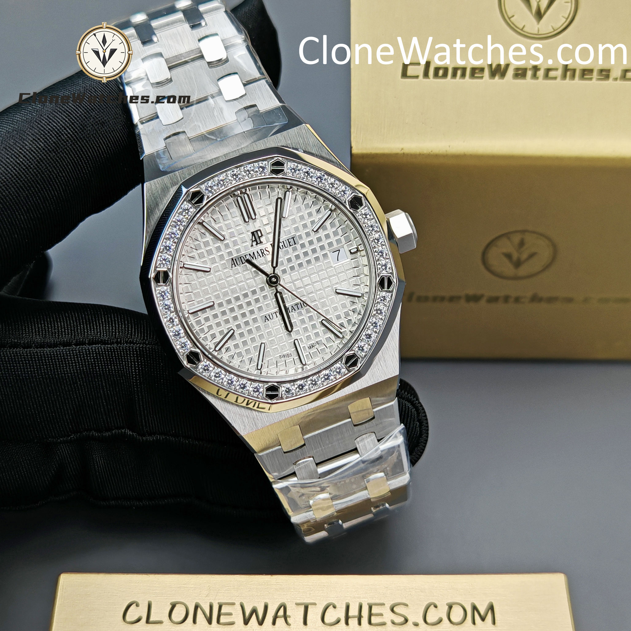 Audemars Piguet Super Clone Watches 1:1 Royal Oak 15453 White Dial 37MM