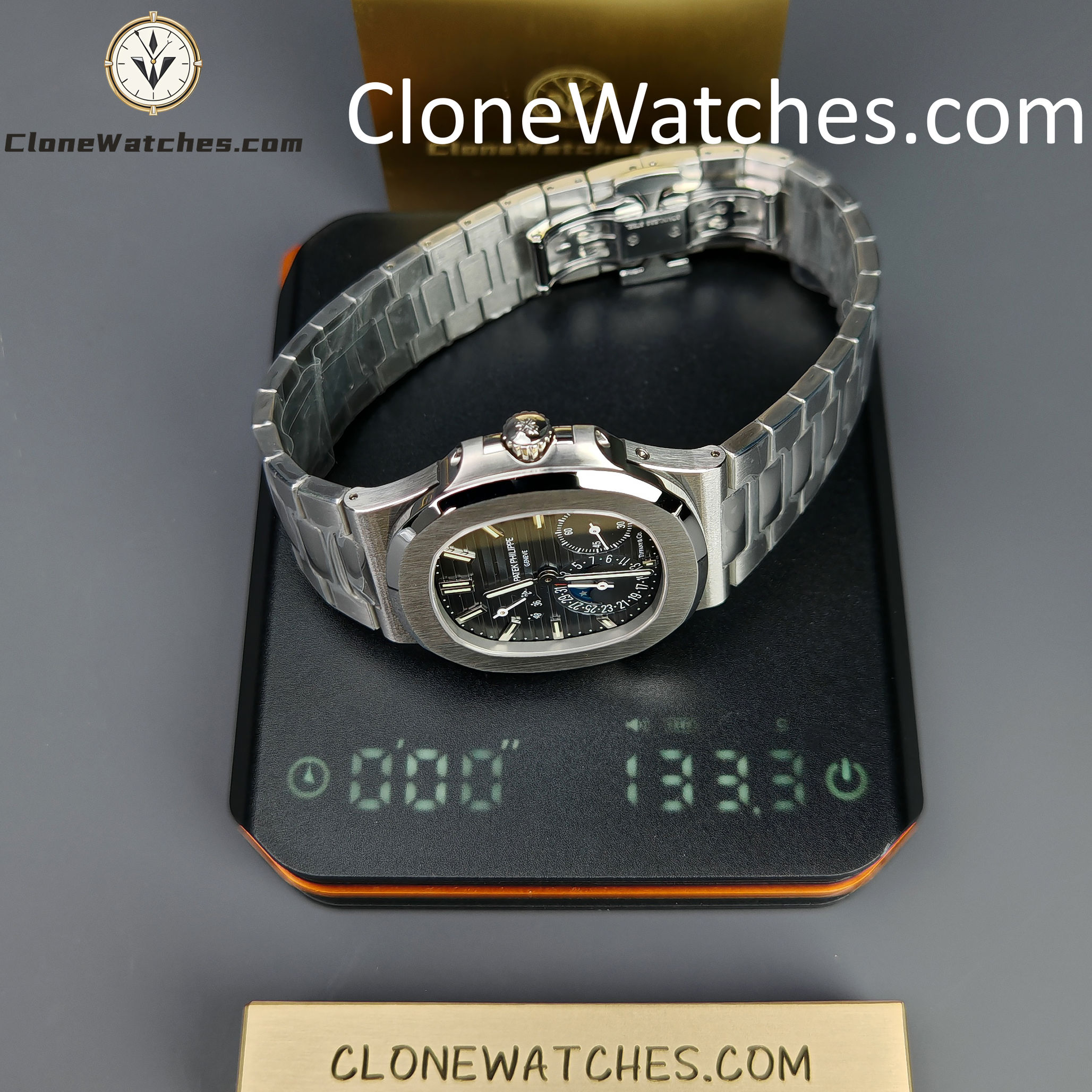 Patek Philippe Super Clone Watches 1:1 Nautilus Moon Phase 5712 Tiffany & Co Blue Dial New Clasp