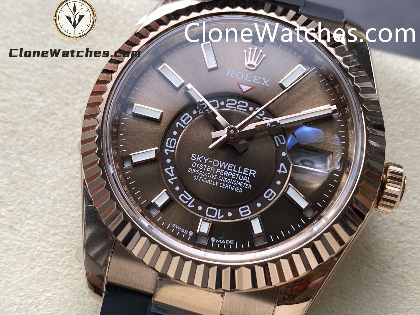Rolex Super Clone Watch 1:1 Sky Dweller Coffee Dial m326235-0005 42MM Rubber Strap