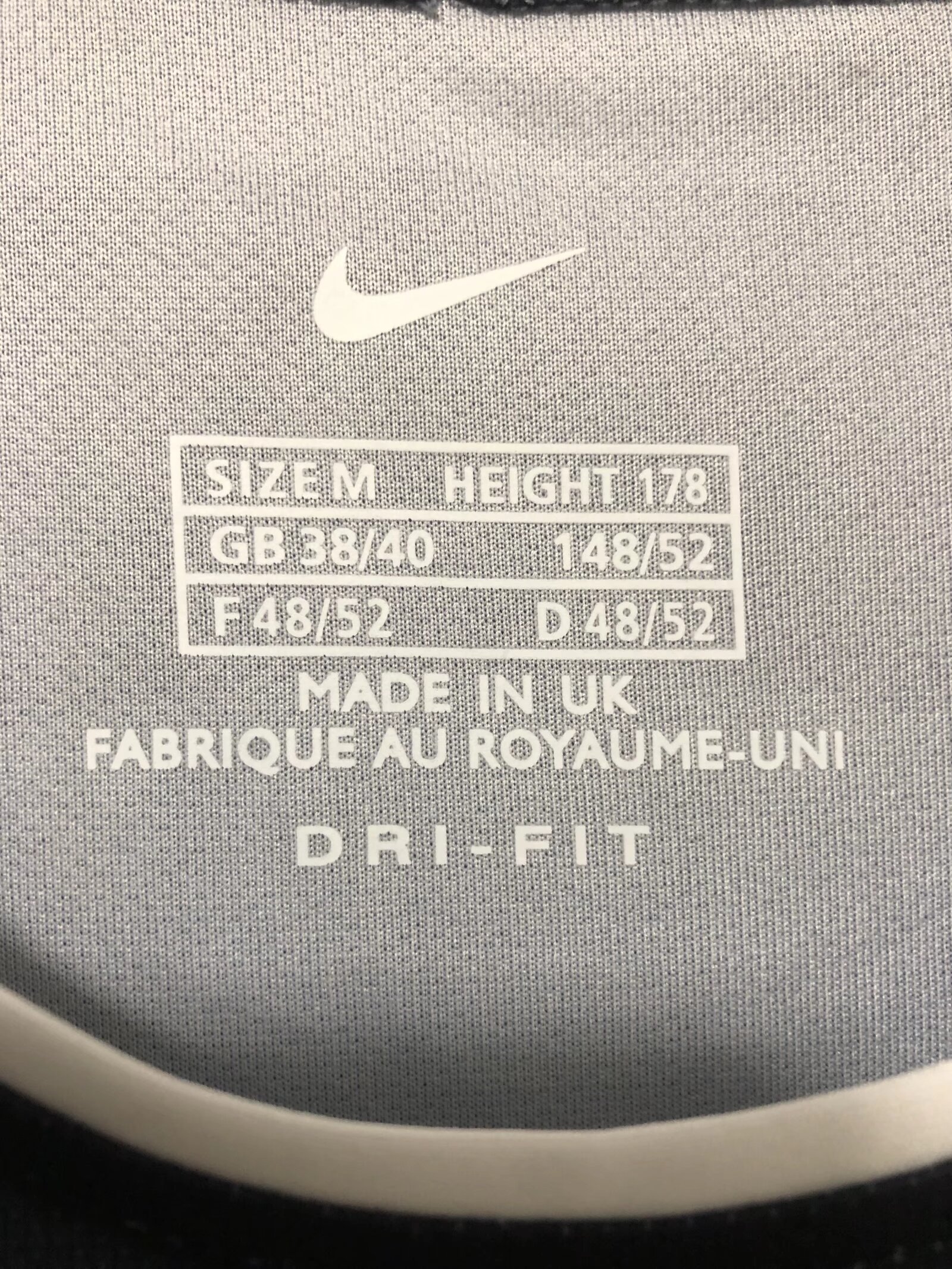 2001 Paris second away jersey 1:1 Thai quality - Fans Edition