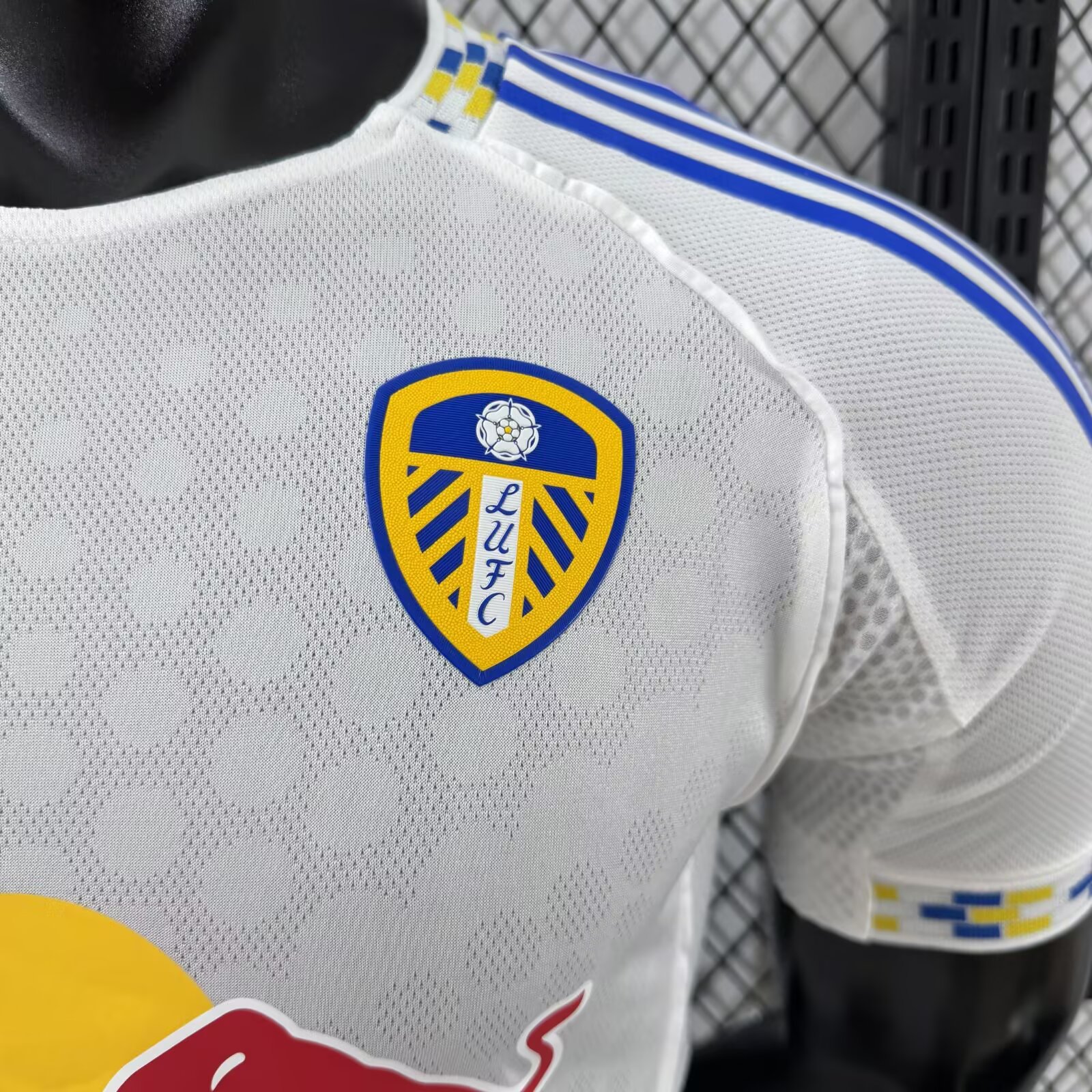 2025-26 Leeds United Home Shirt - Player Edition