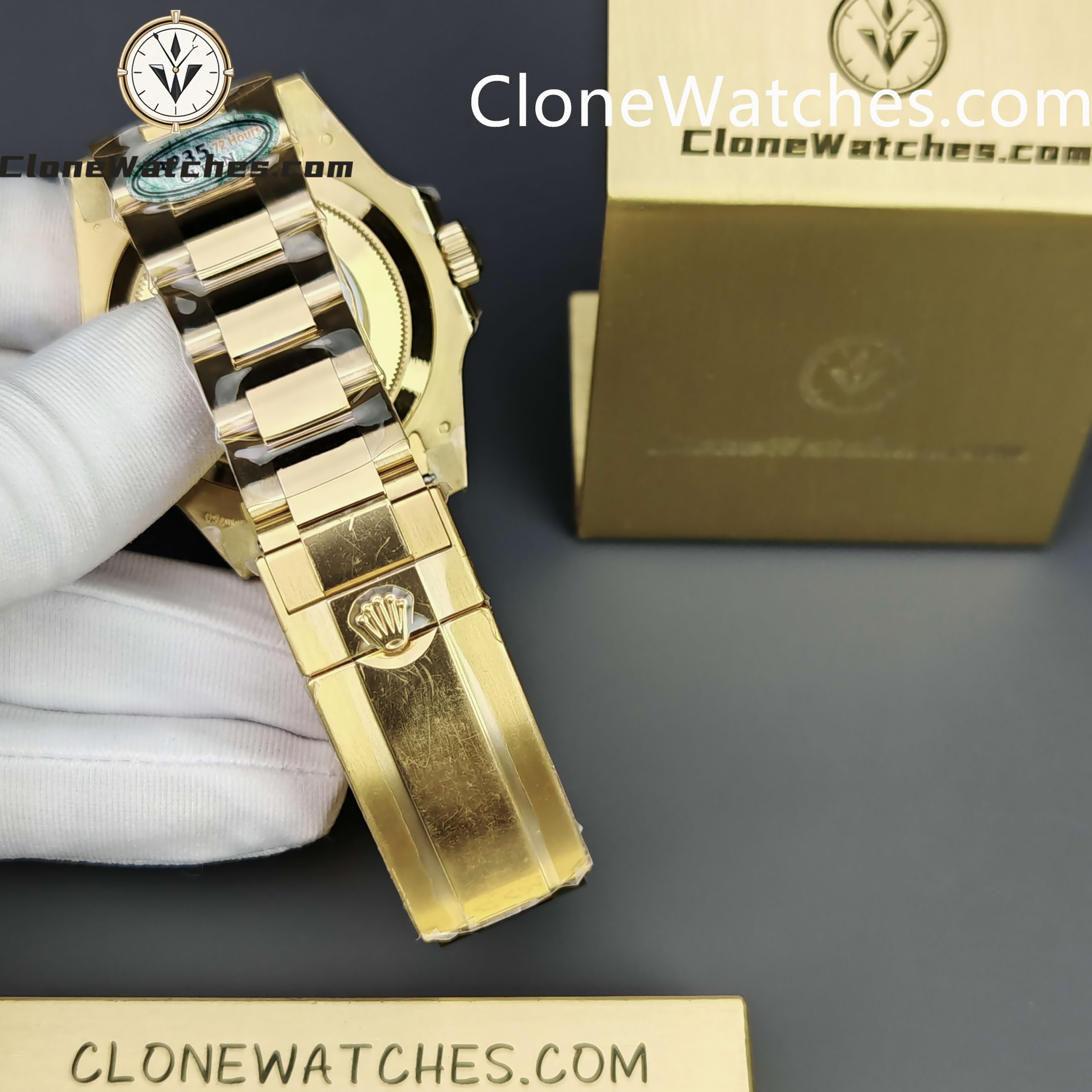 Rolex Super Clone Watches 1:1 18K Gold Blue Dial Submariner 126618LB 3235 Movement